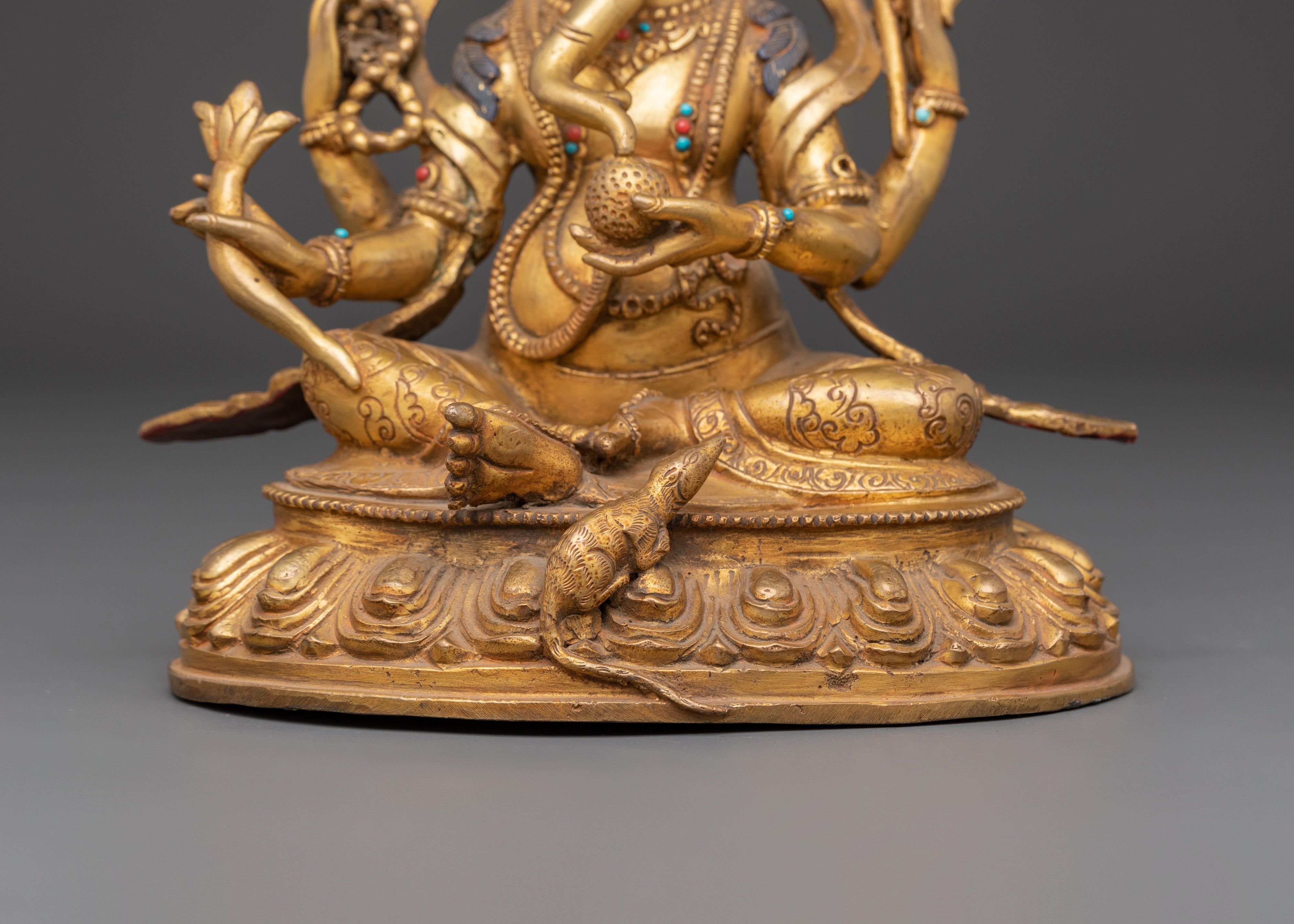 Handmade Vinayaka Ganesha Sculpture | Copper and Gold Plated Hindu Statue