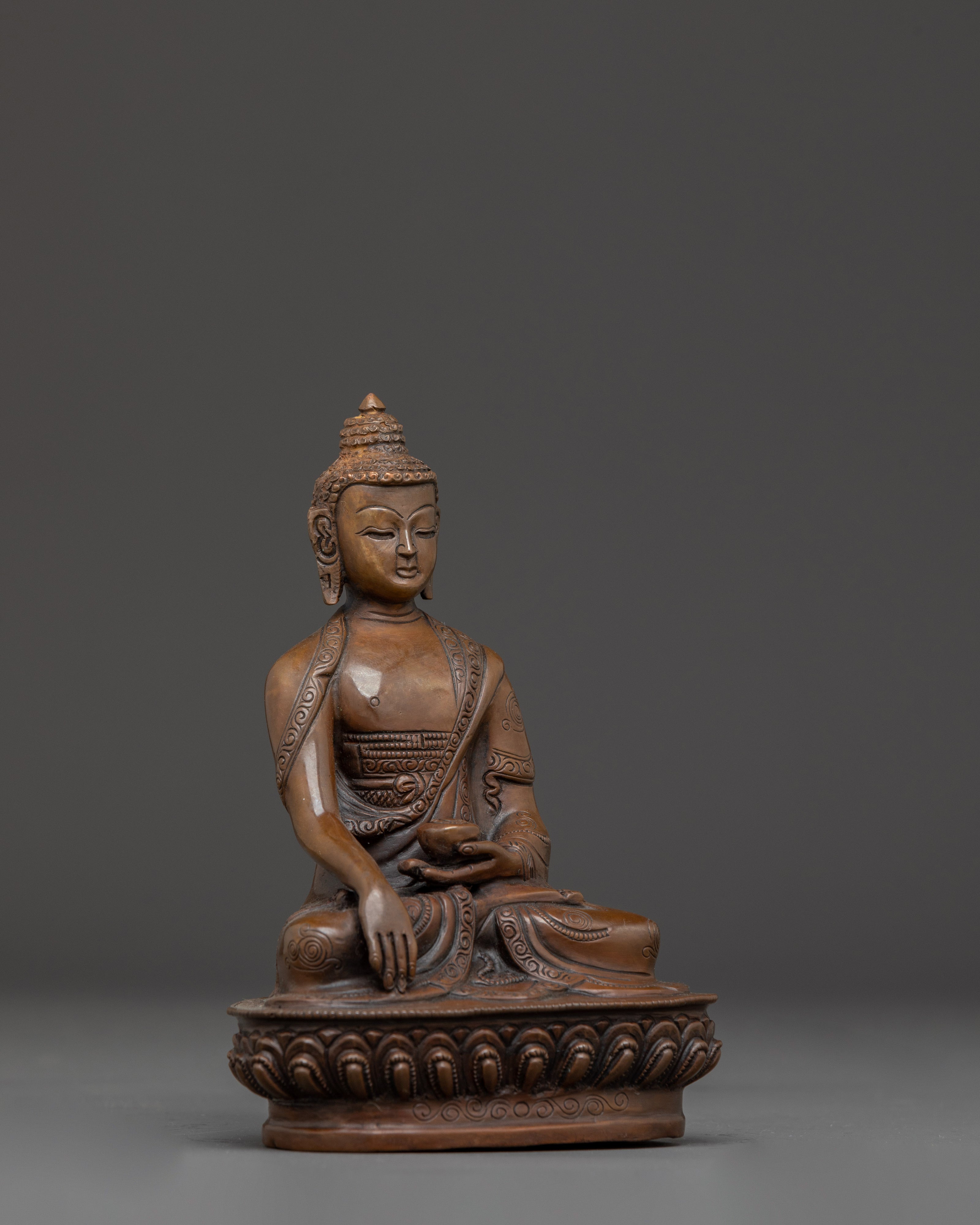 Sacred Art of Shakyamuni Buddha | Symbol of Enlightenment and Peace