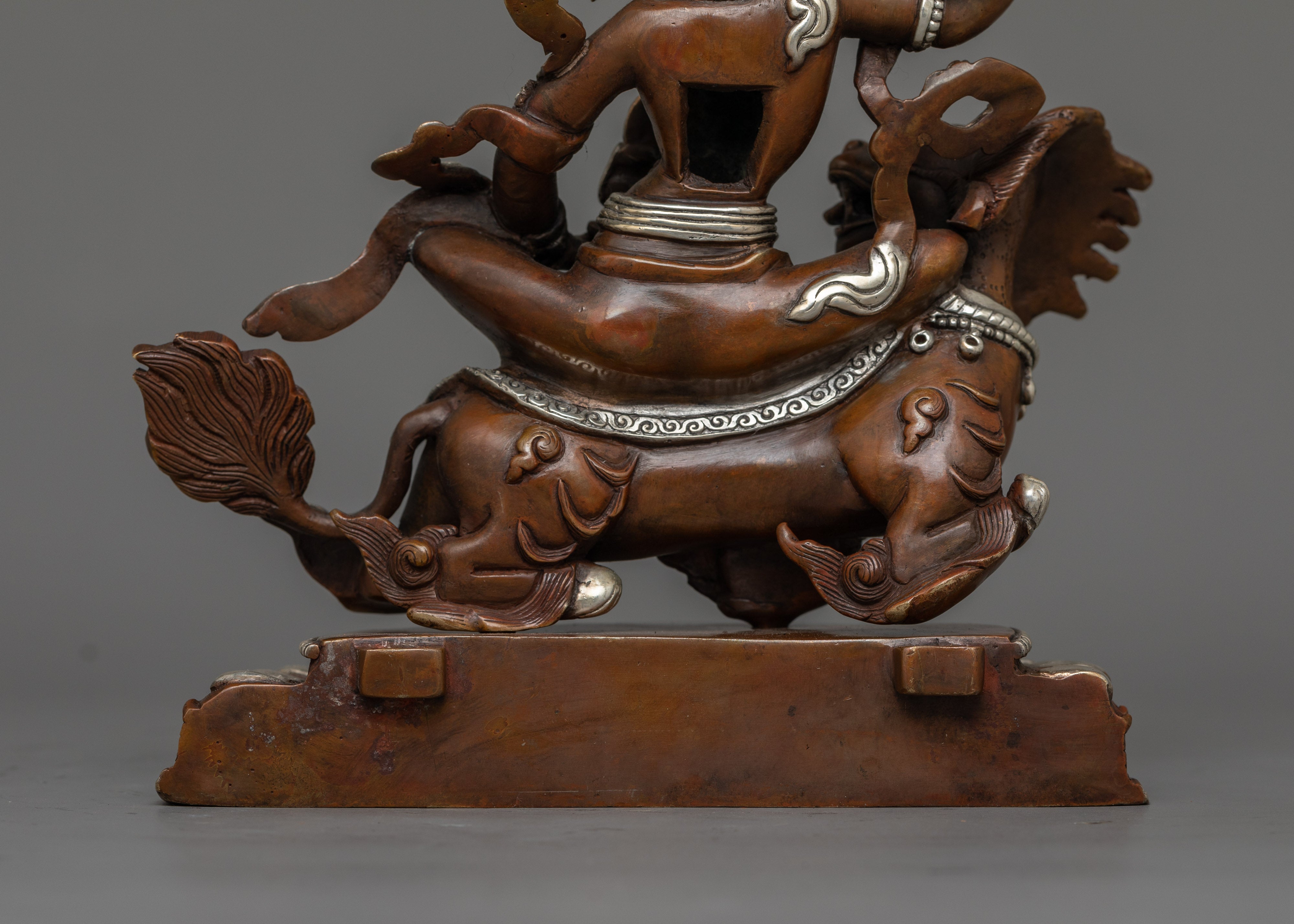 Tshiringma Tibetan Buddhist Goddess Figurine | Guardian of Abundance and Balance