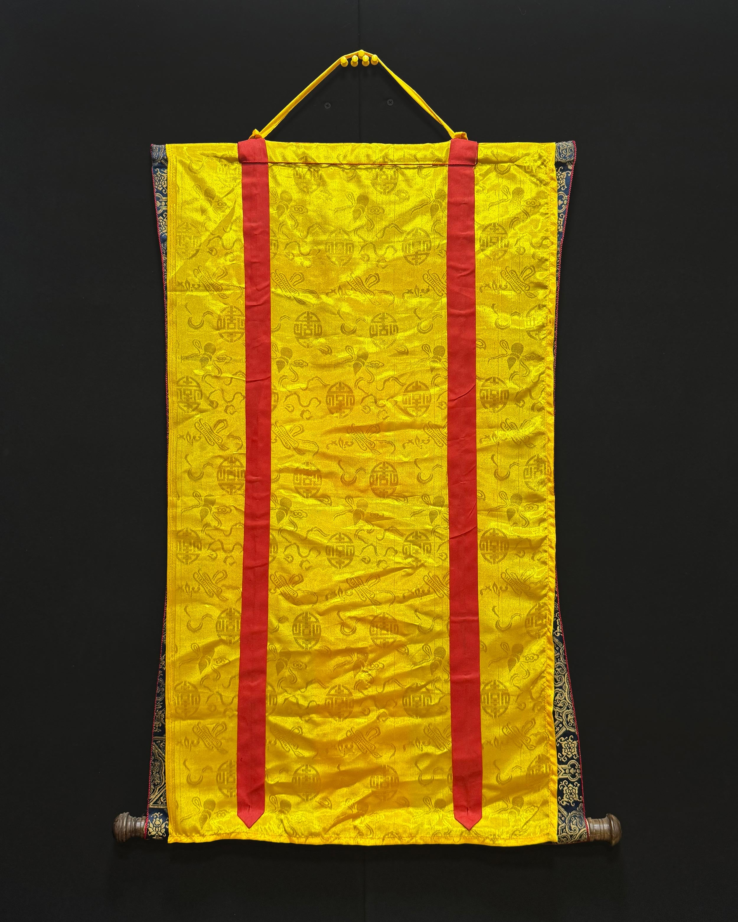 Siddhartha Gautama Thangka With Brocade | The Enlightened One Shakyamuni Buddha