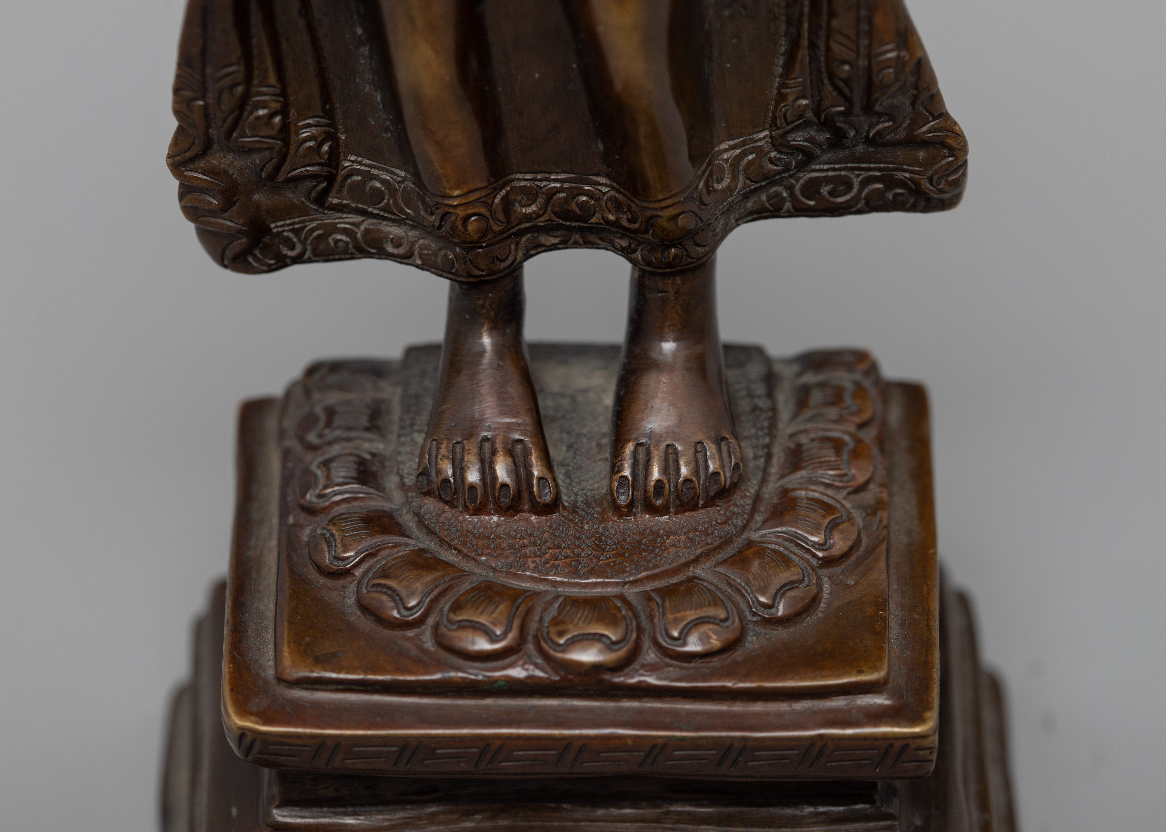 Standing Shakyamuni Buddha | Nepal Buddha Staue | Zen Room Decor