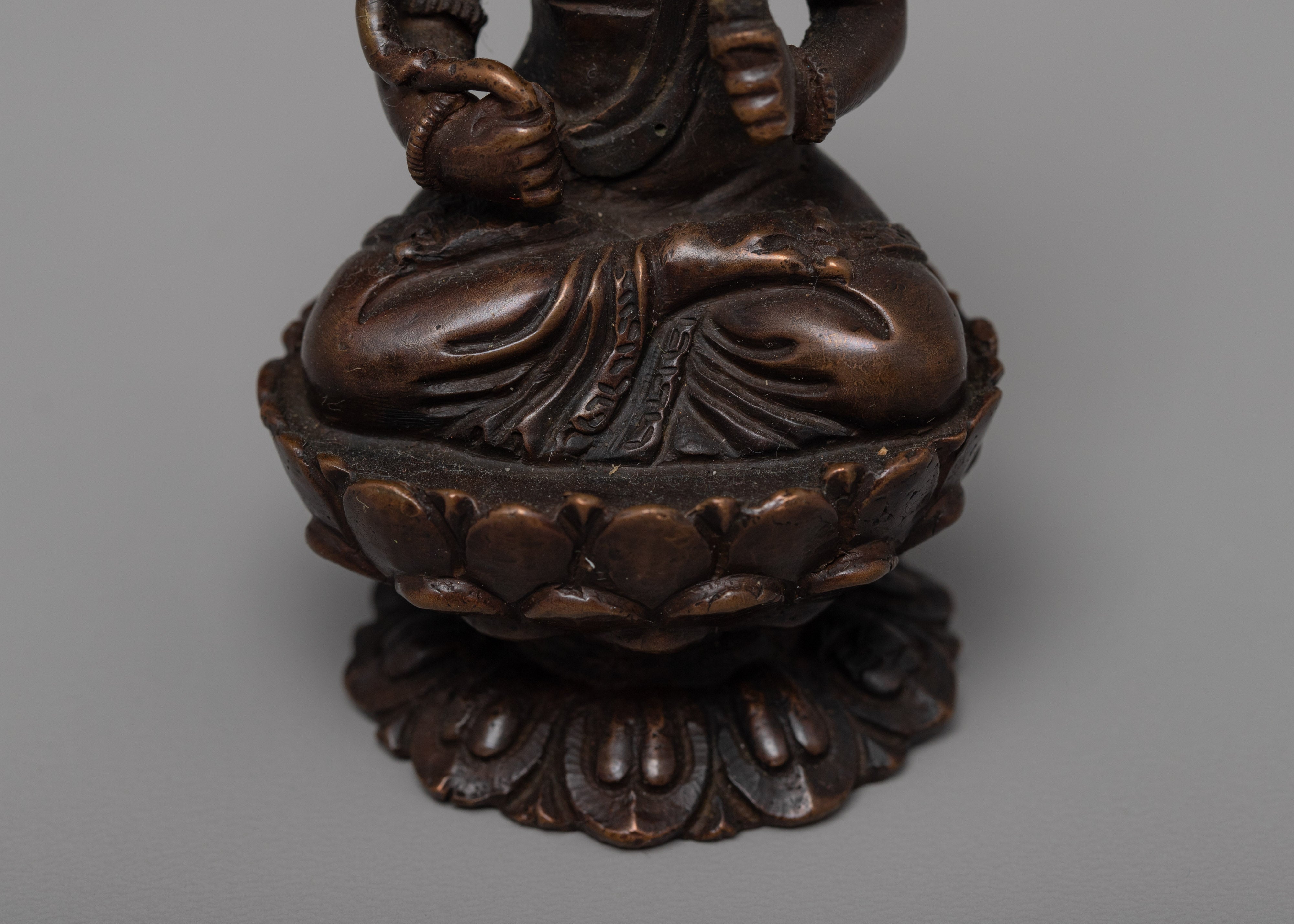 Bodhisattva Chenresig | Traditional Architecture | Statue Art