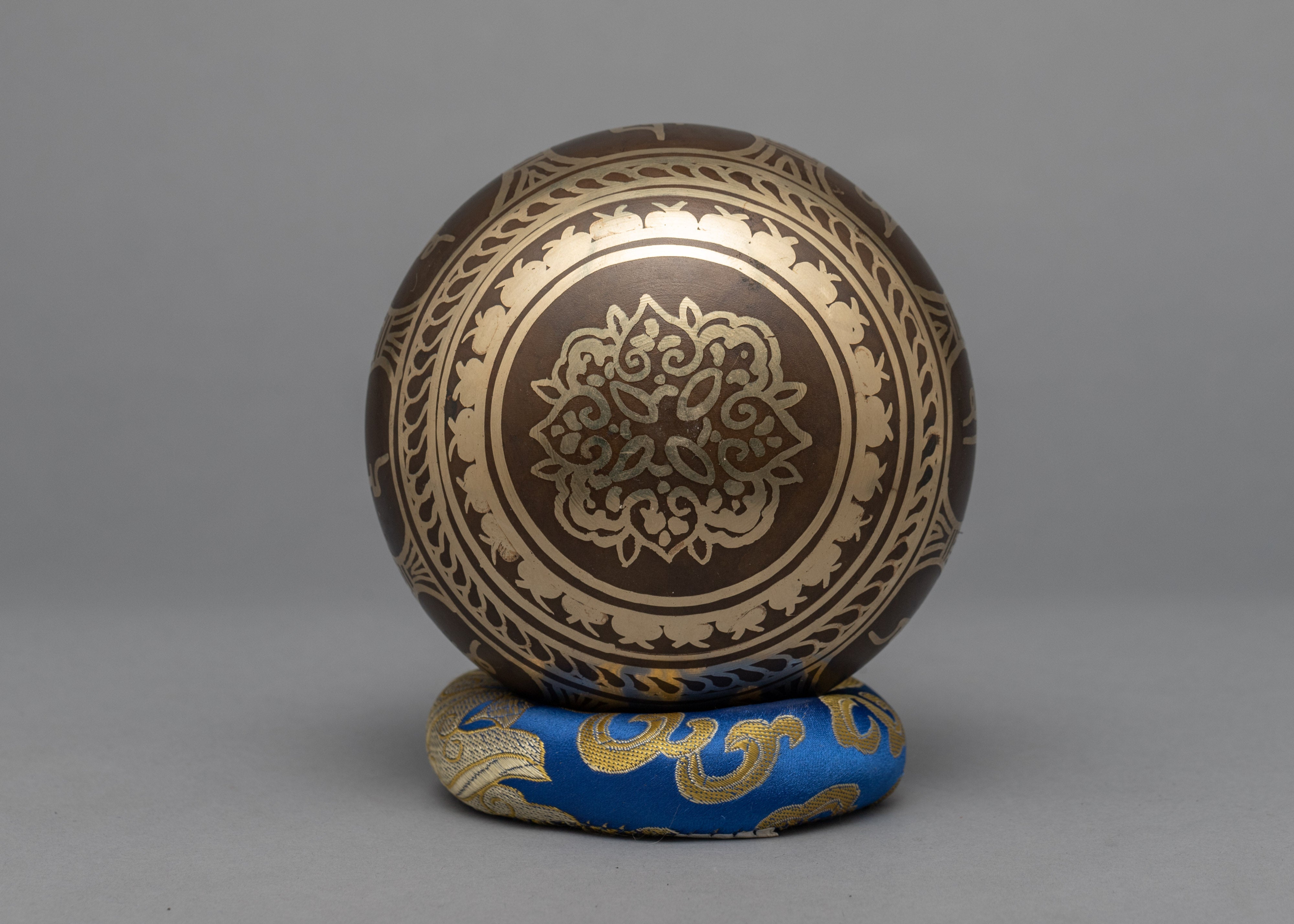 Tibetan Singing Bowls Healing Therapy | Traditional Bowls For Meditation And Yoga