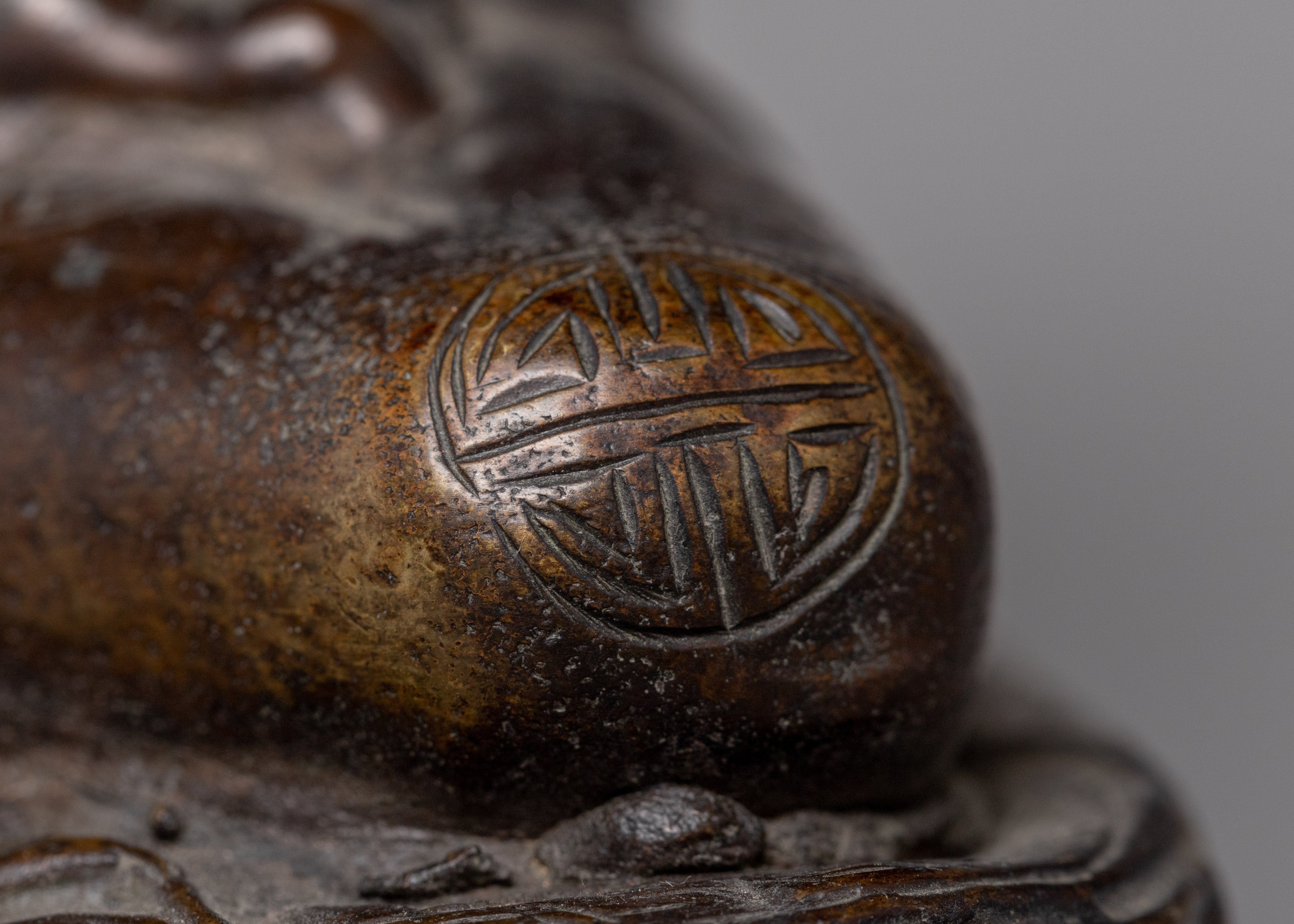 Crowned Shakyamuni Buddha Statue | Symbolizing the Supreme Enlightenment