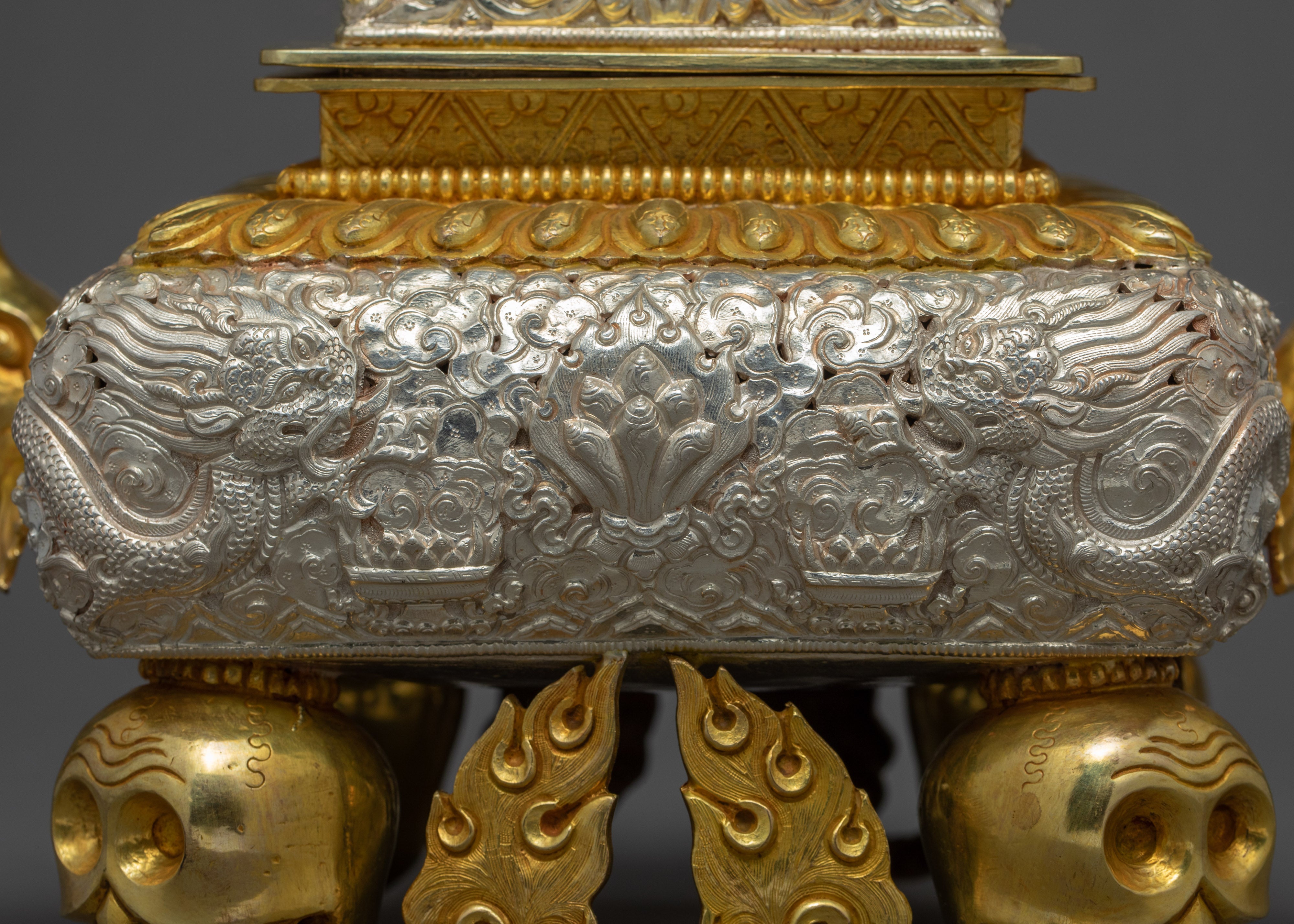 Traditional Incense Burner | Gold Plated Traditional Zen Room Decor | Ritual items