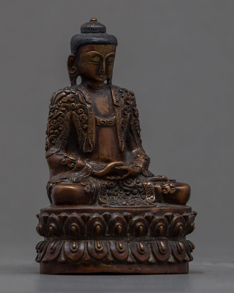 Amitabha buddha statue