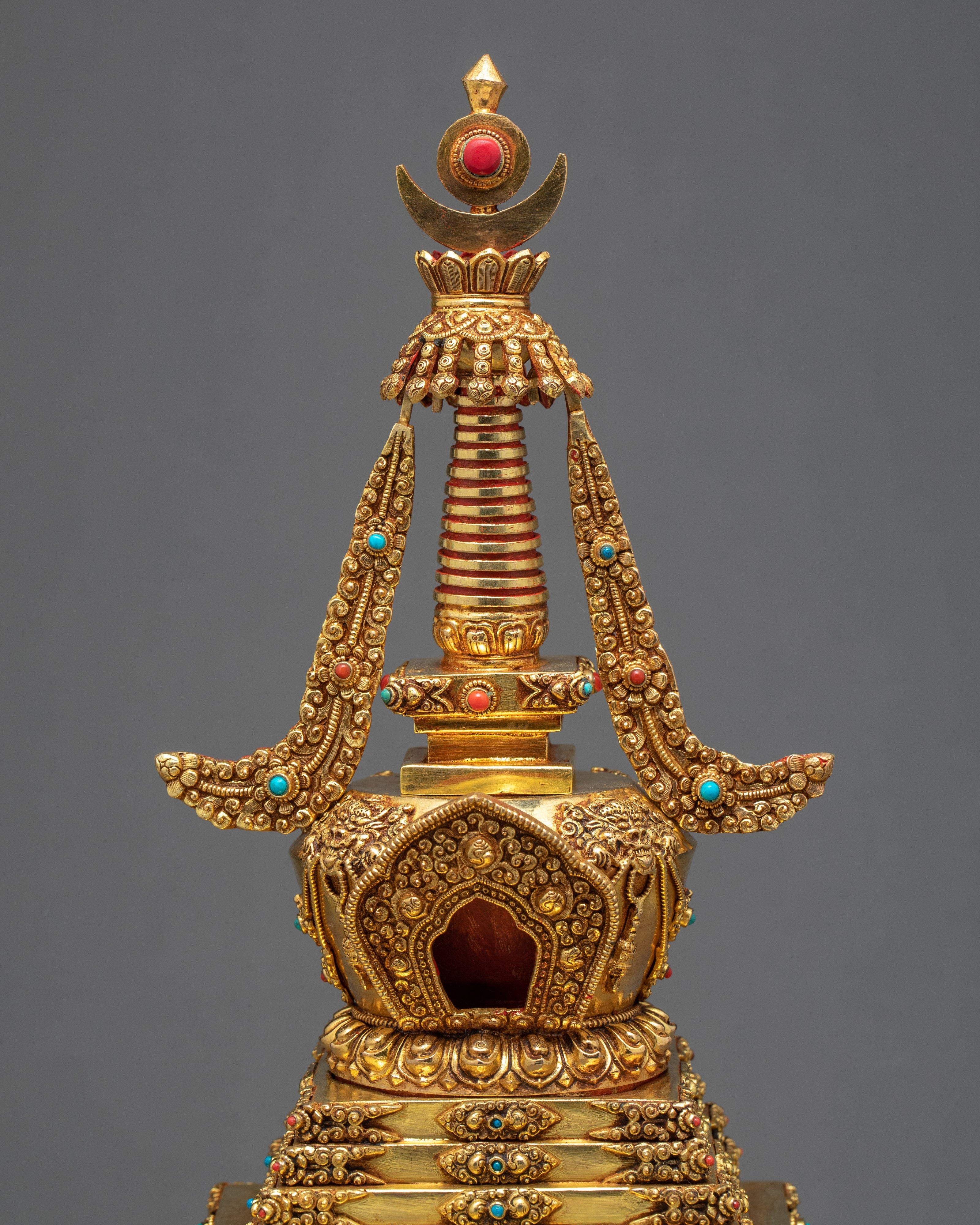 Gold Plated Chorten | Stupa | Traditional Architecture |