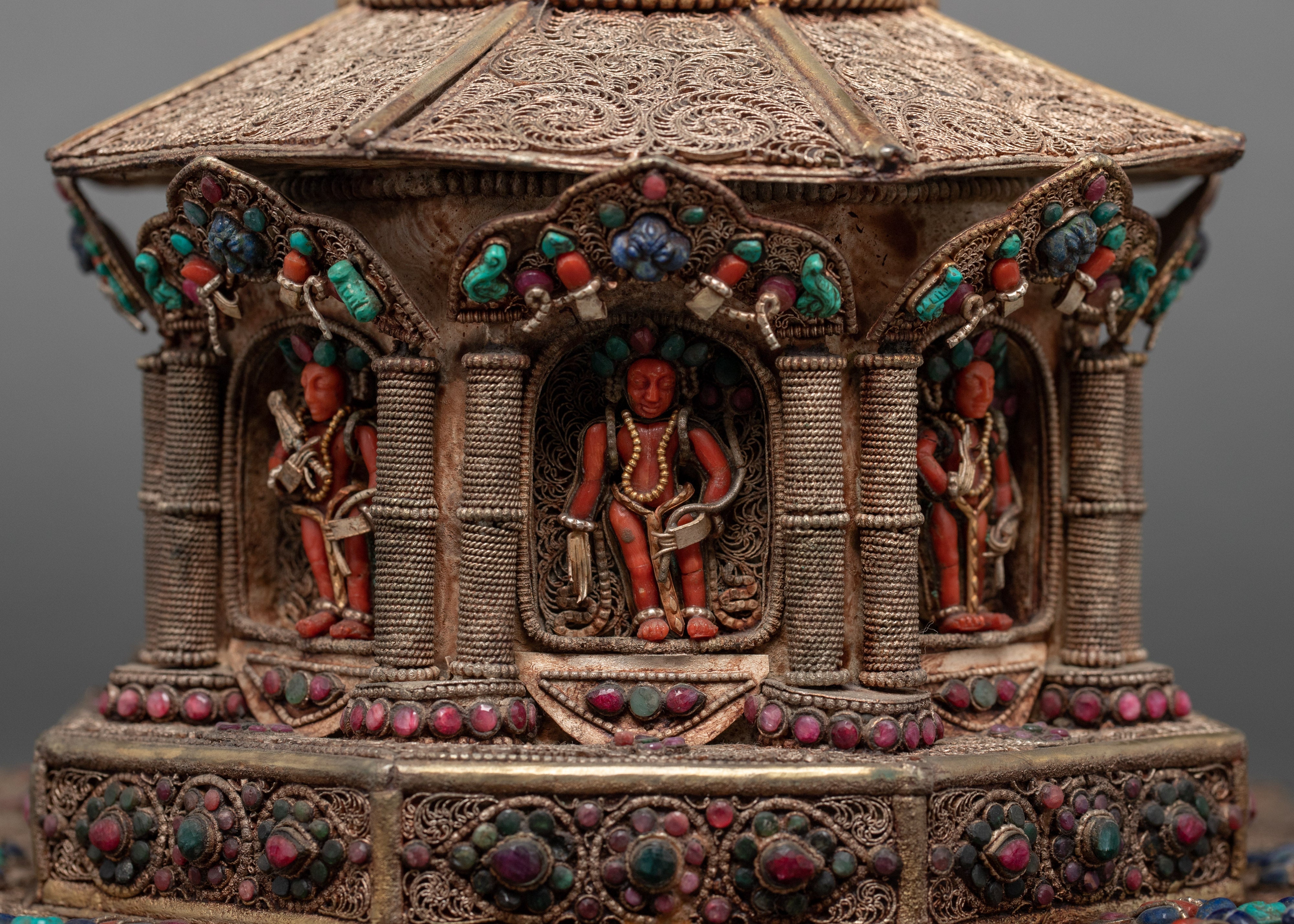 Unique Buddhist Stupa | Ritual Objects | Religious Artifacts