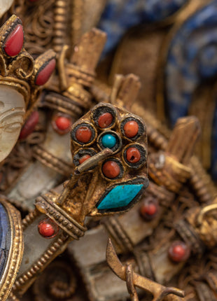 Thousand Armed Avalokiteshvara Statue | Indoor Buddha Statue