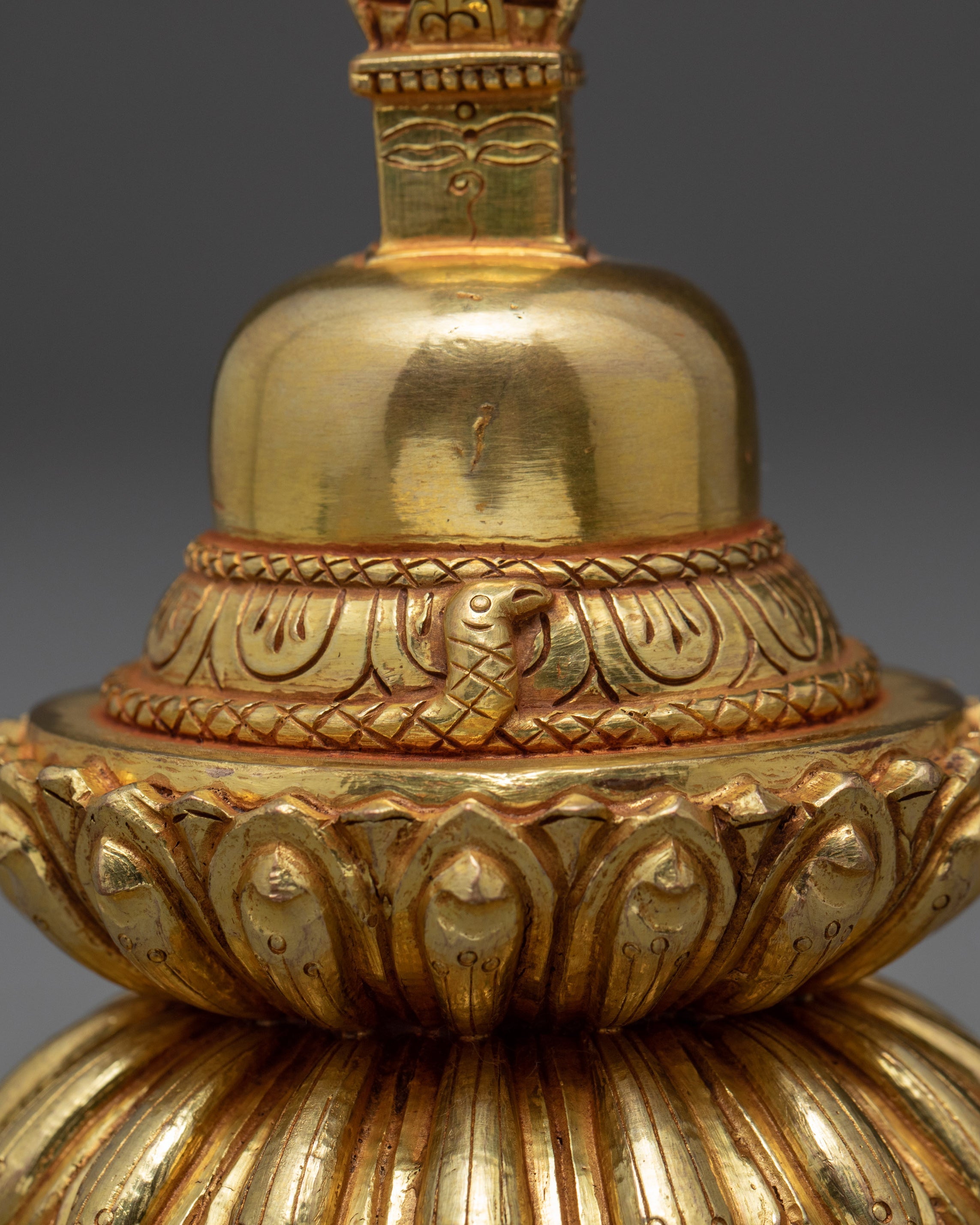 Beautifully Handmade Buddha Stupa | Antique Tibetan Chorten