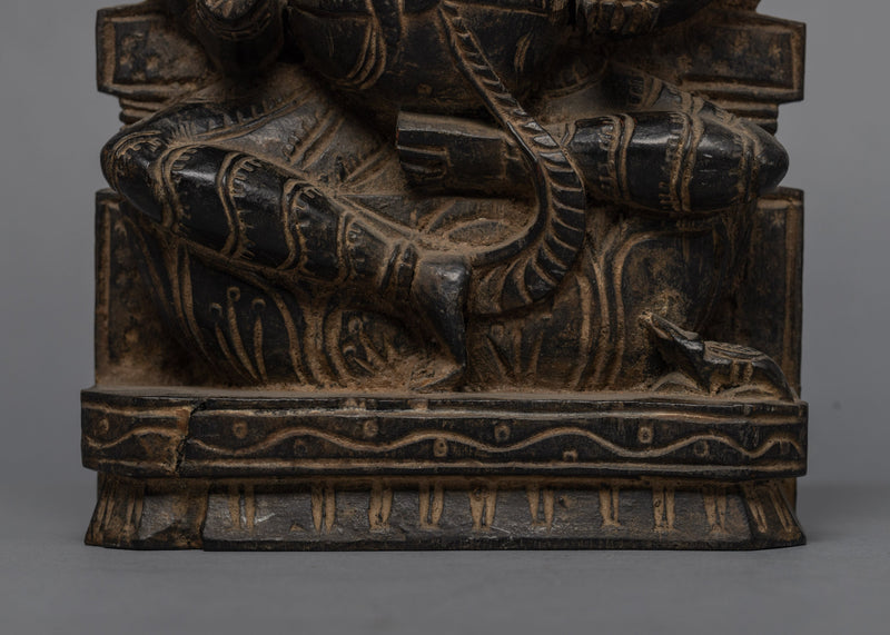 Vintage Ganesh Statue | Honoring the Divine Guardian of Beginning
