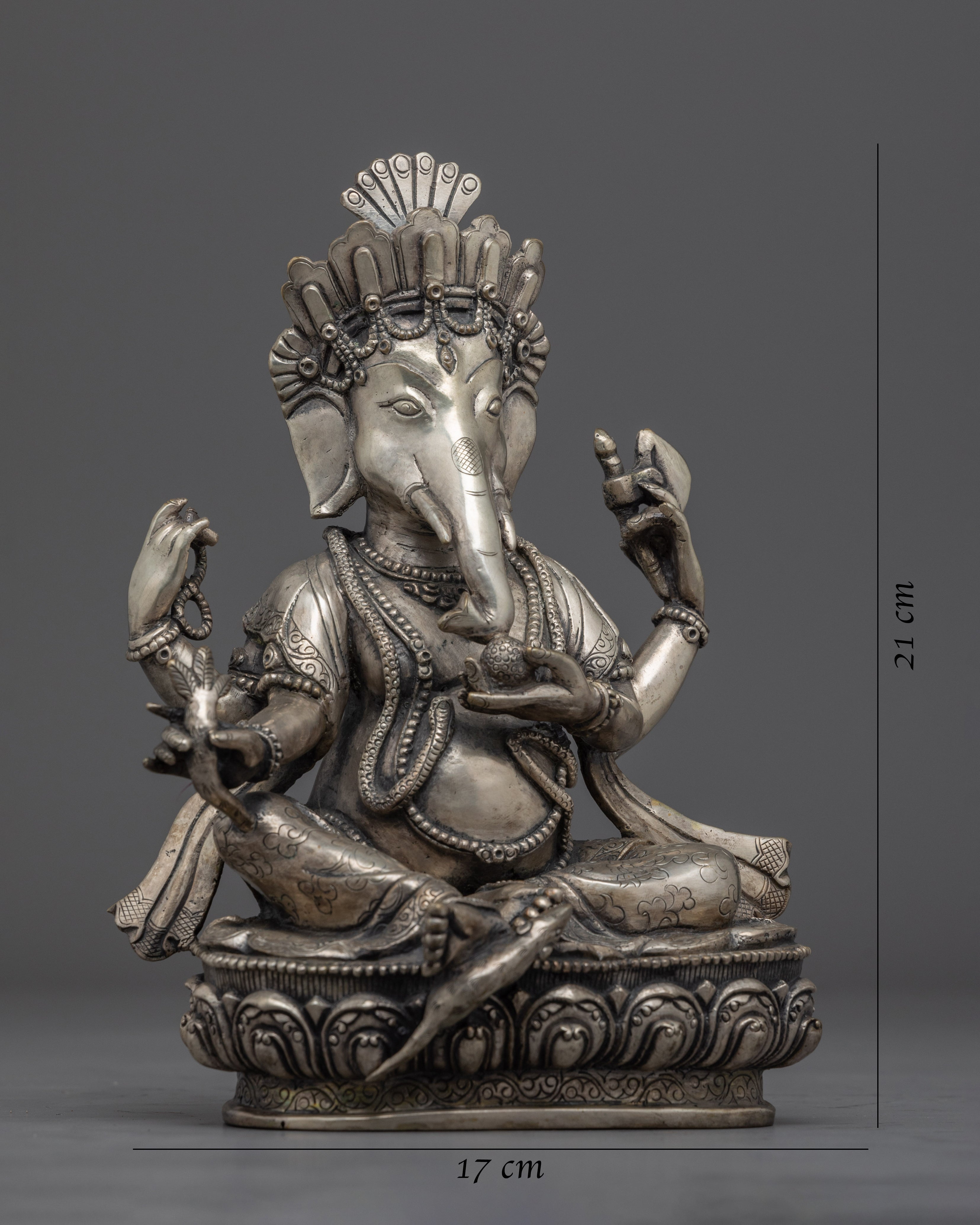 Traditional Ganesha Garden Statue | Buddhist Deity Vināyaka For Home Decor