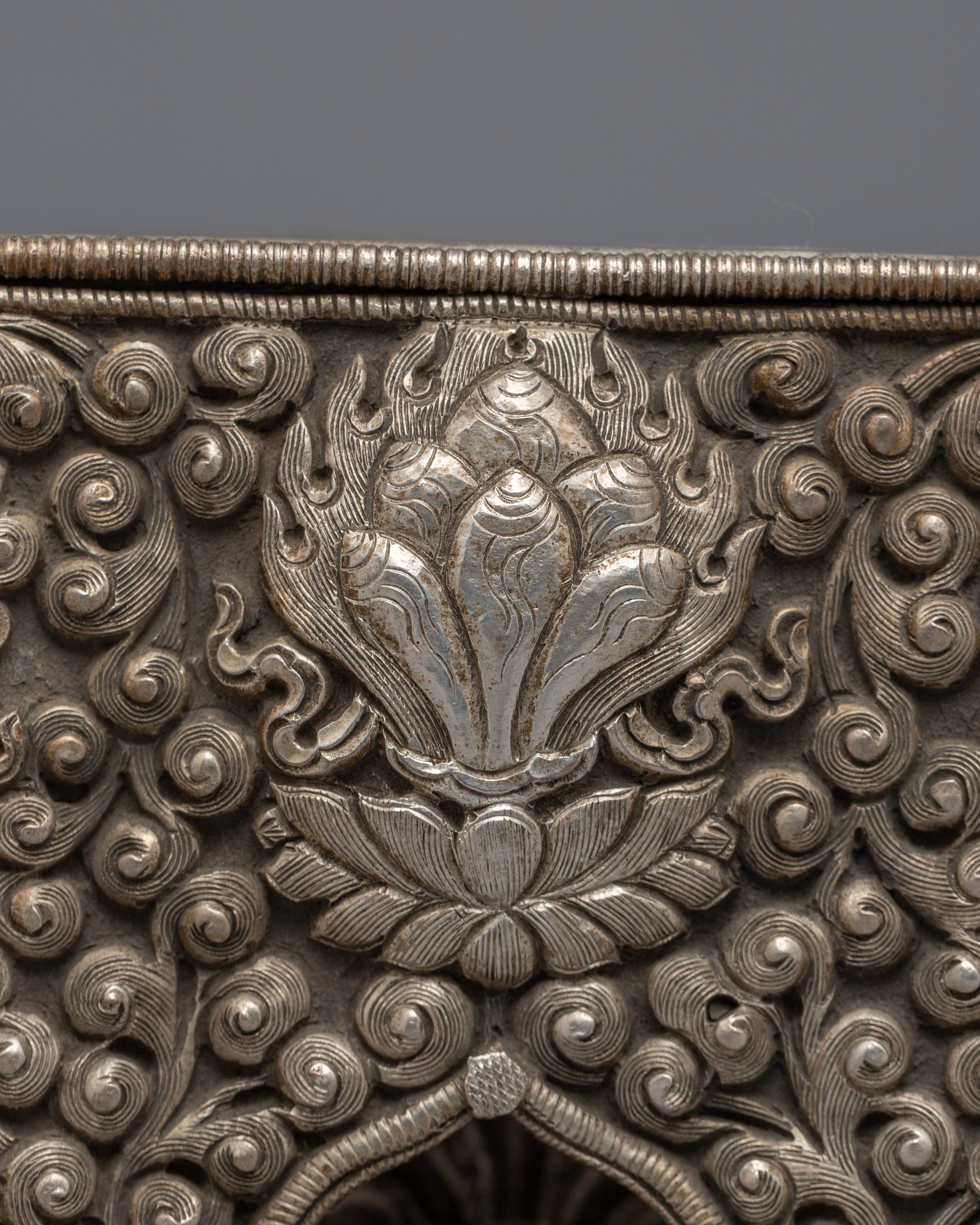 Hand-made Buddhist Ghau | Himalyan Art work