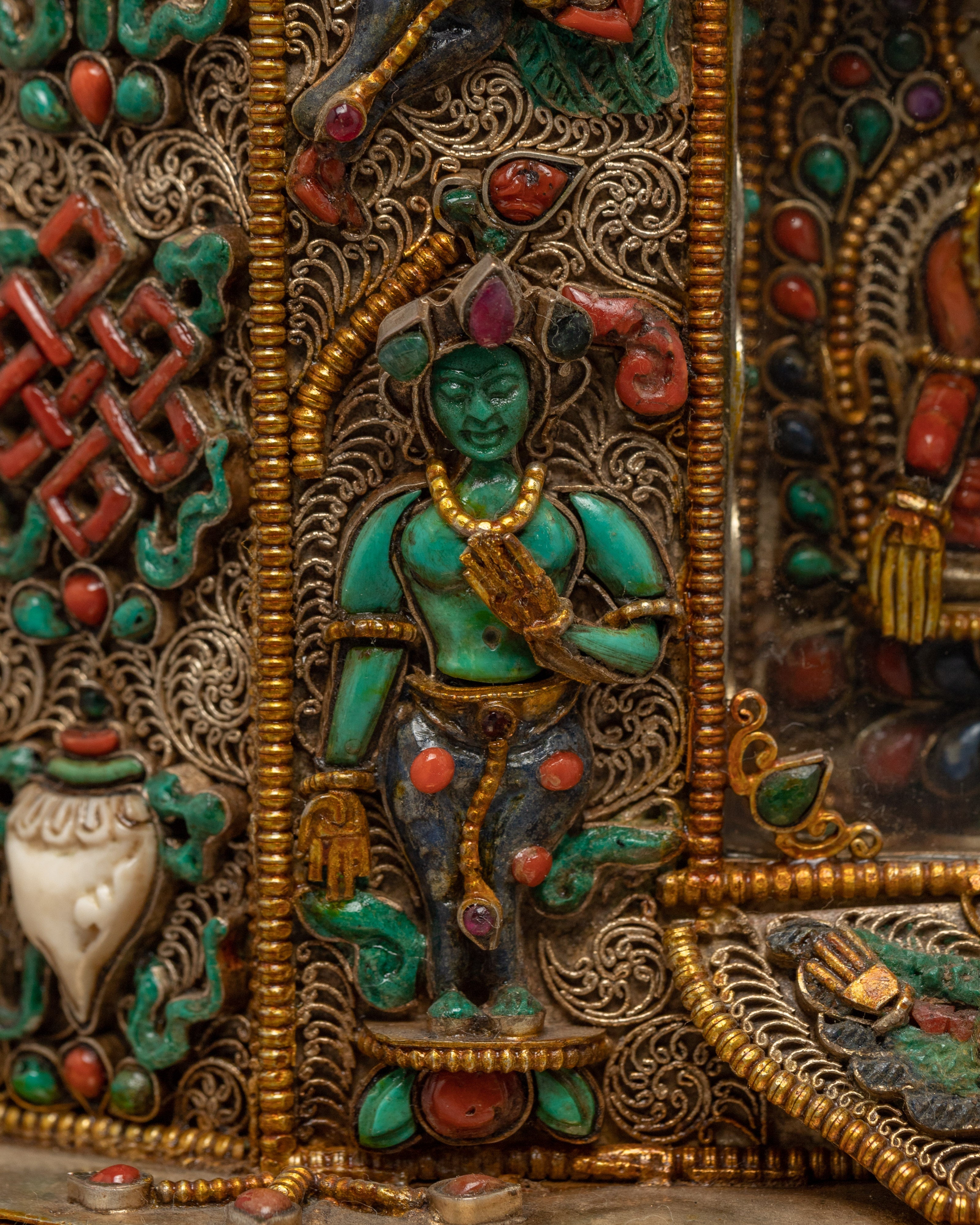 Tibetan Ghau Design with Statue | 24K Gold Plated