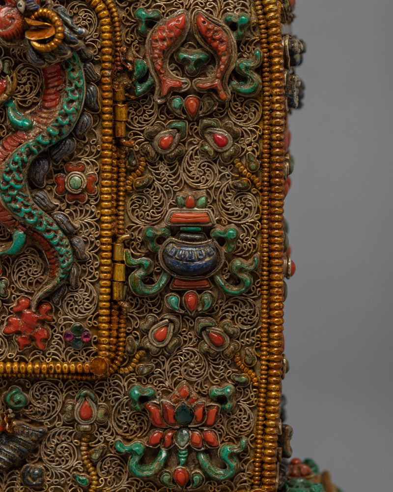 Statue Crafted Gahu Box | Gemstones Embedded