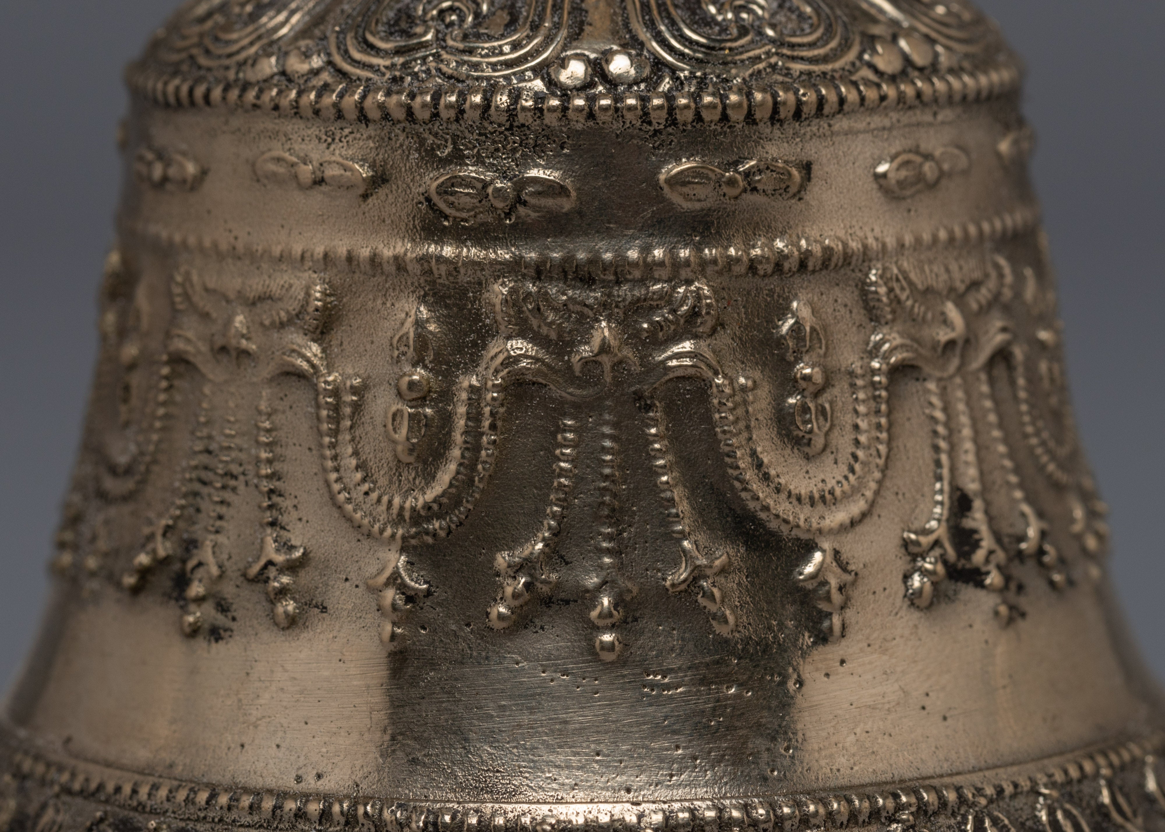 Buddhist Vajra and Bell | Tibetan Symbolism