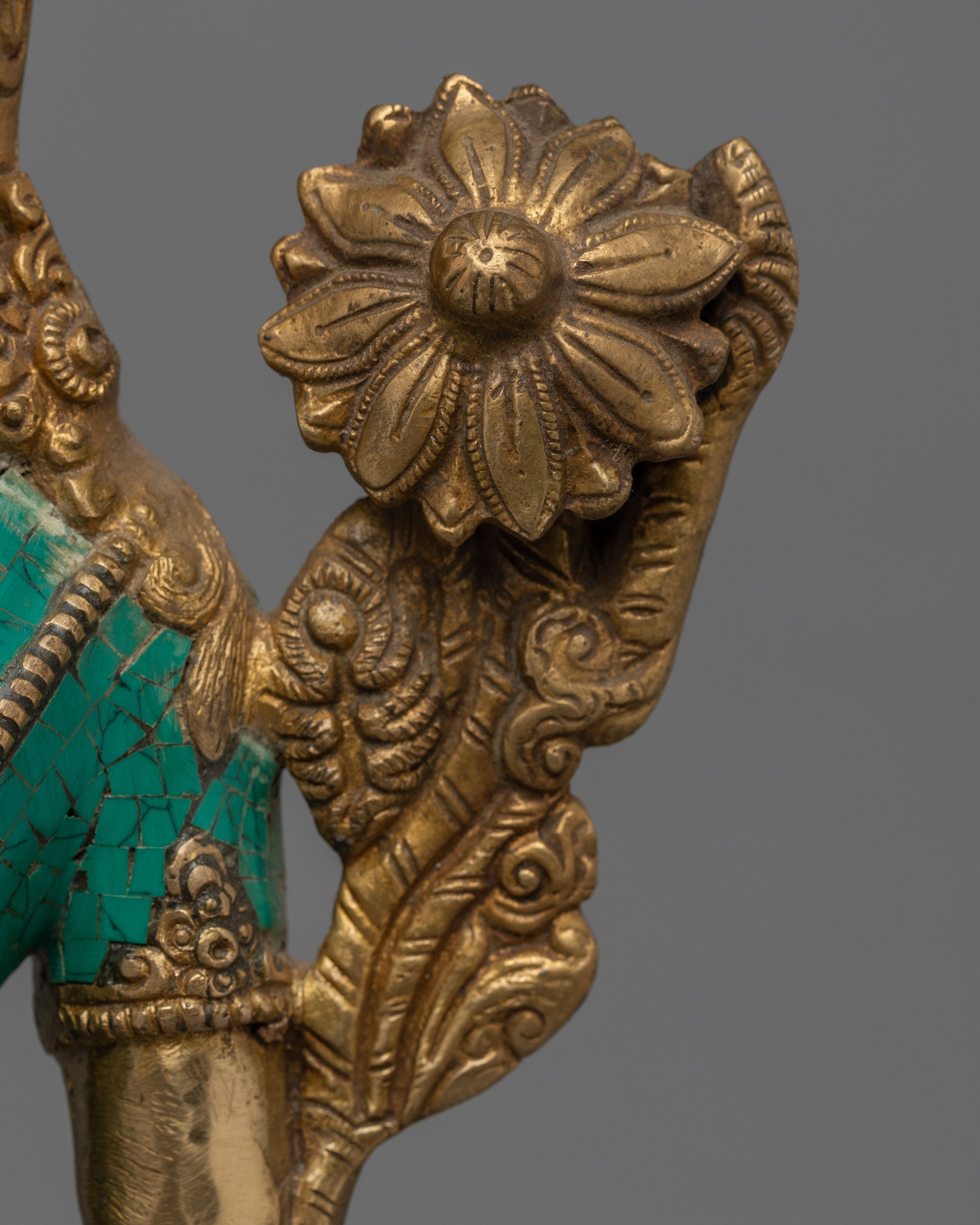 Standing Chenrezig Statue | Bodhisattva Lokeshwara Artwork