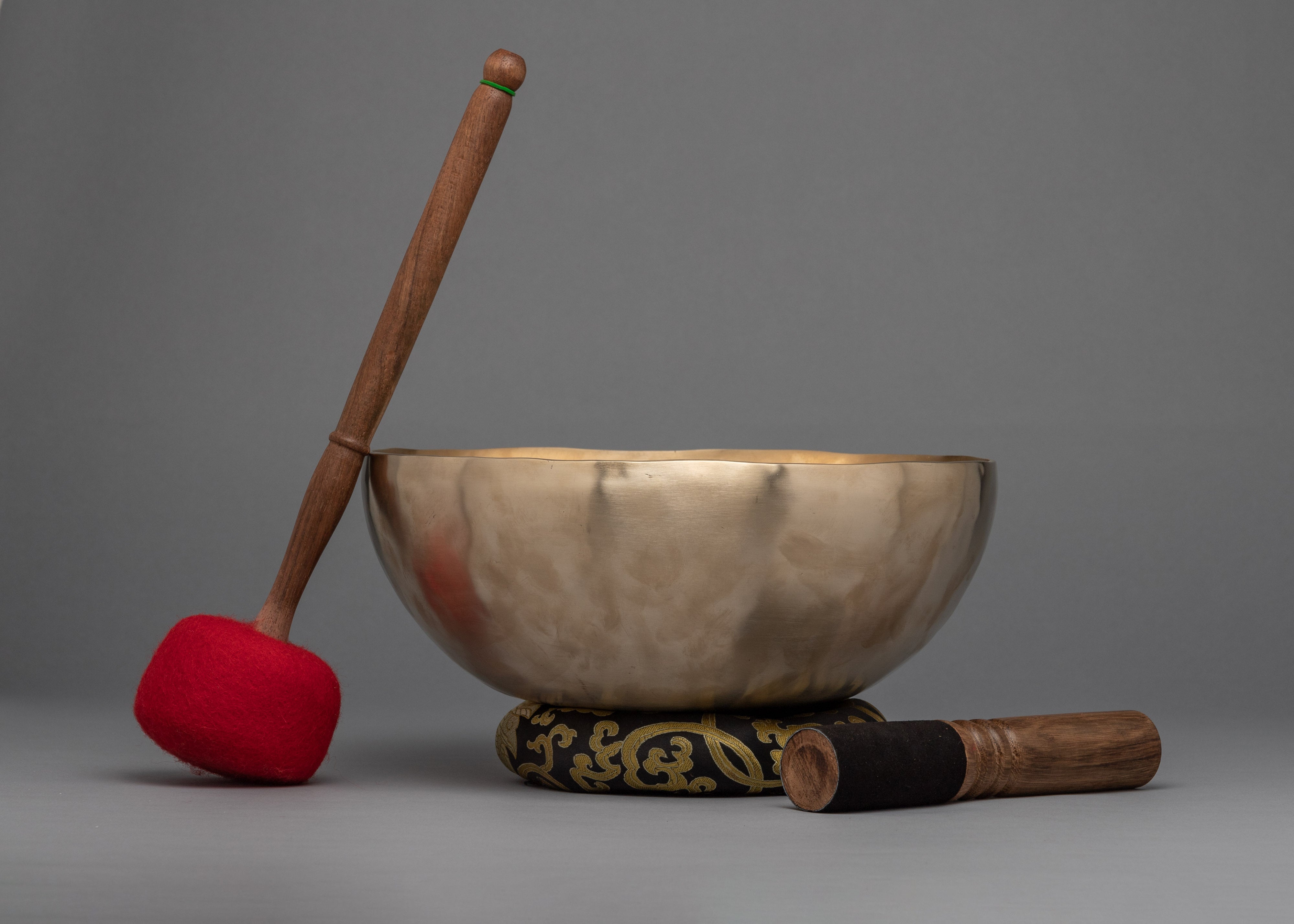 Tibeten Singing Bowl | Buddhist Meditation Altar