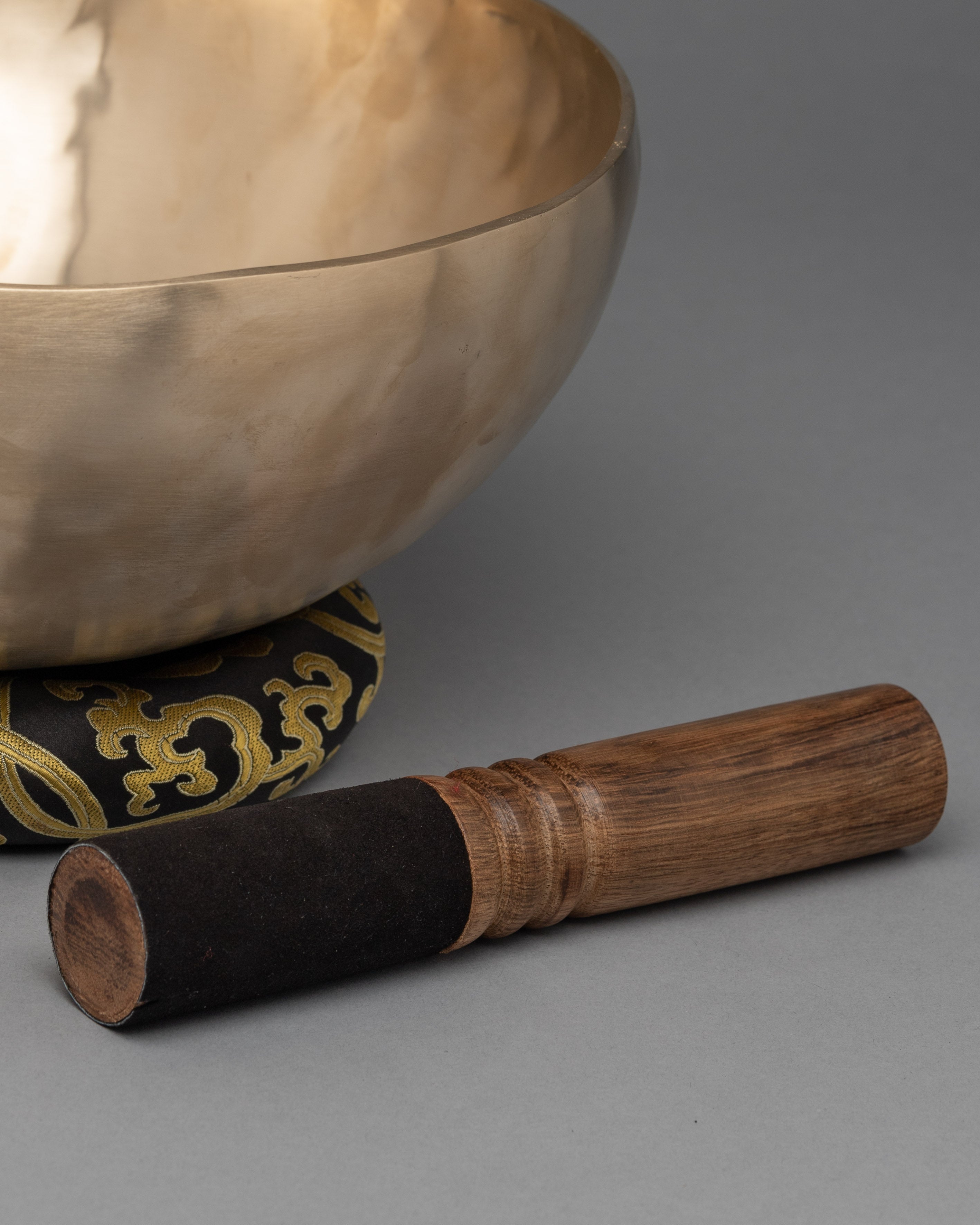 Tibeten Singing Bowl | Buddhist Meditation Altar