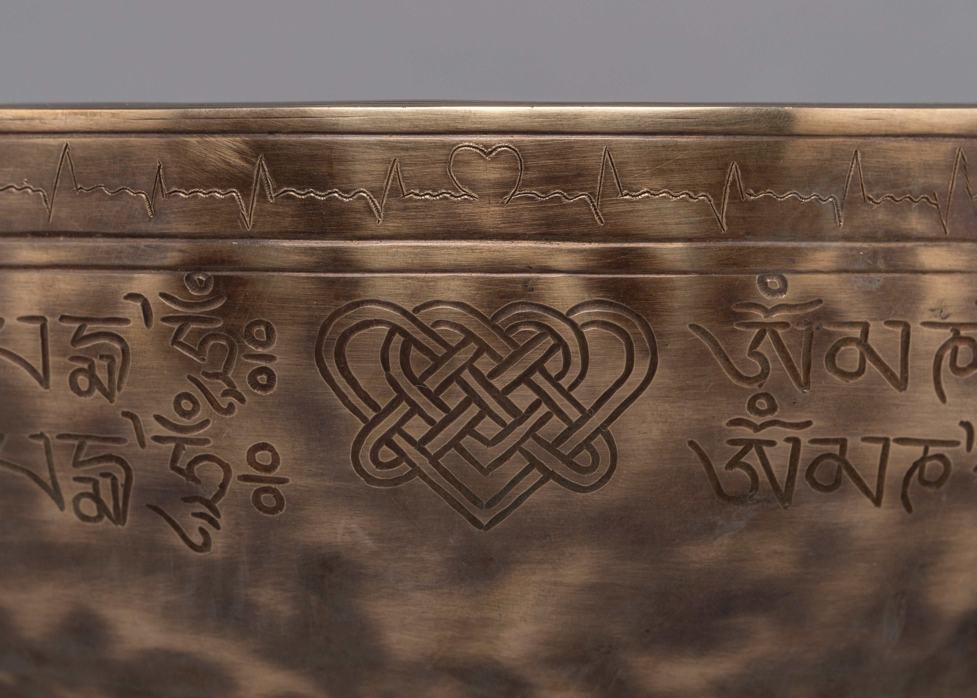 Jhumka Singing Bowl | Mantra Crafted Bowl | Healing Therapy