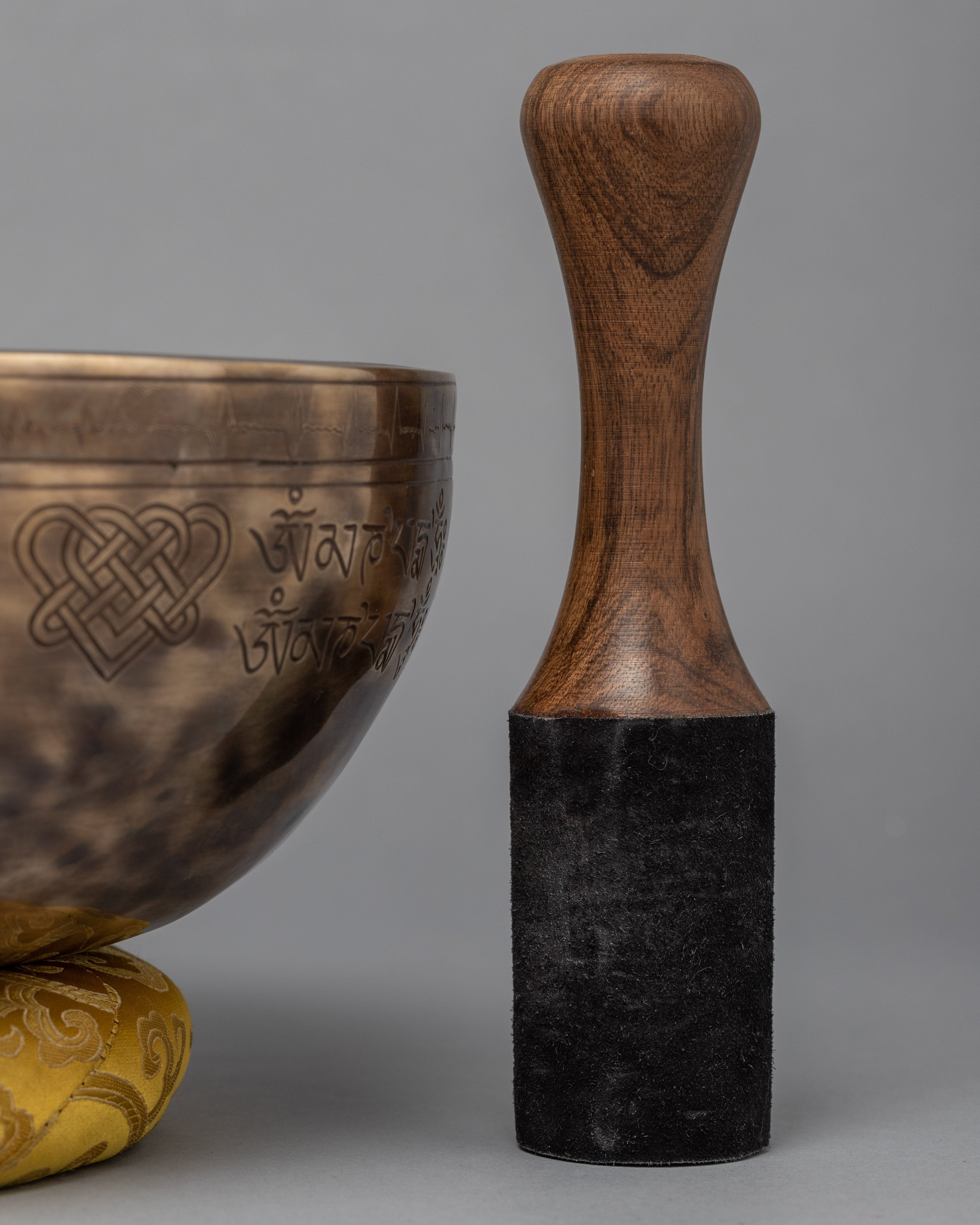 Jhumka Singing Bowl | Mantra Crafted Bowl | Healing Therapy