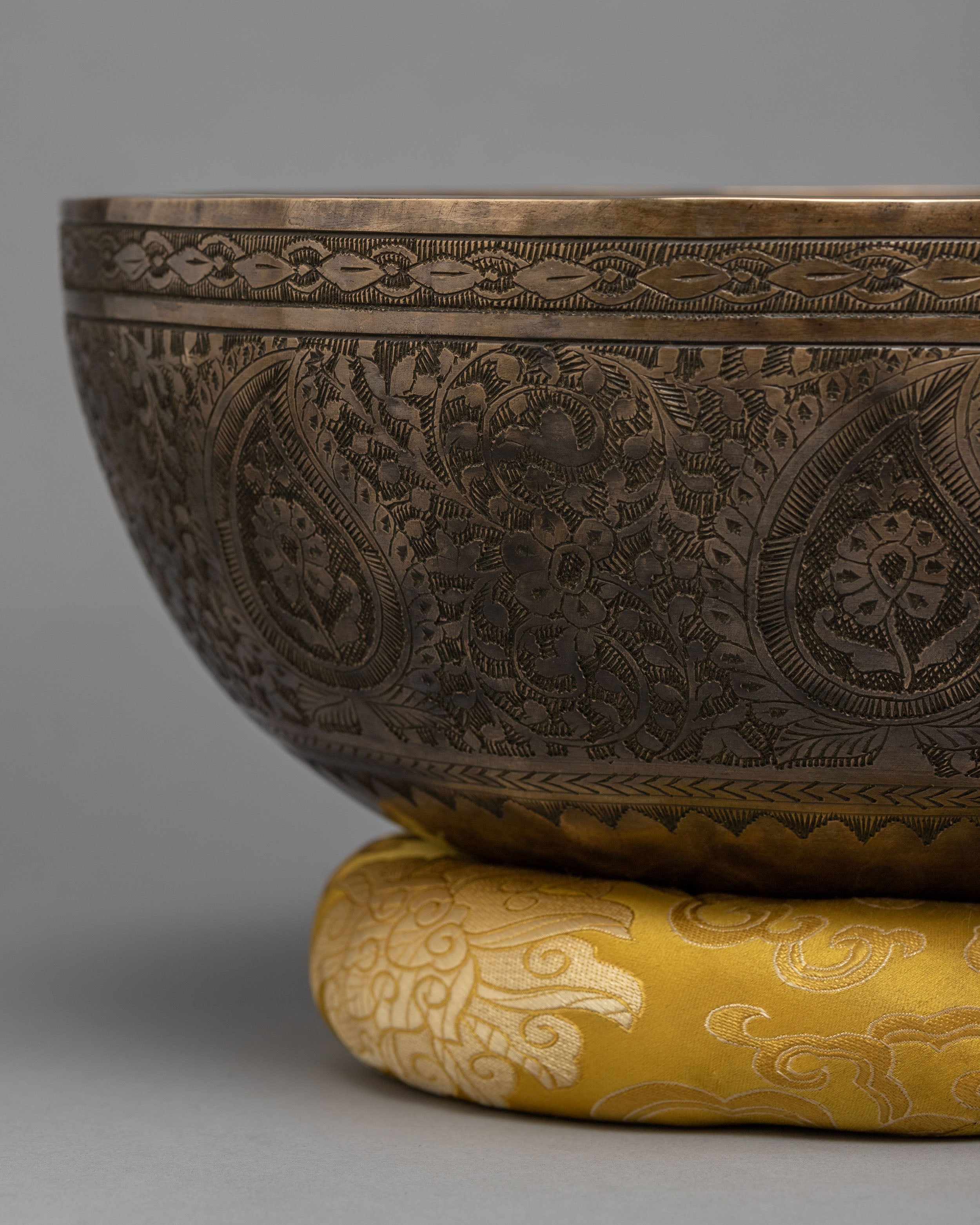 Singing Bowl for Healing | Hand-Hammered Bowl | Antique Carvings