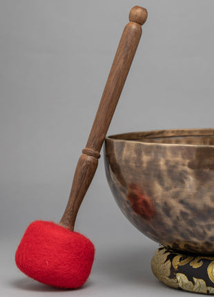 Himalayan Hand-Hammered Singing Bowl | Traditional  Bowl for meditaion