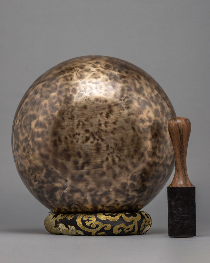 Himalayan Hand-Hammered Singing Bowl | Traditional  Bowl for meditaion