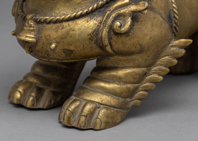 Brass Lion Statue | Handcrafted Decorative Piece