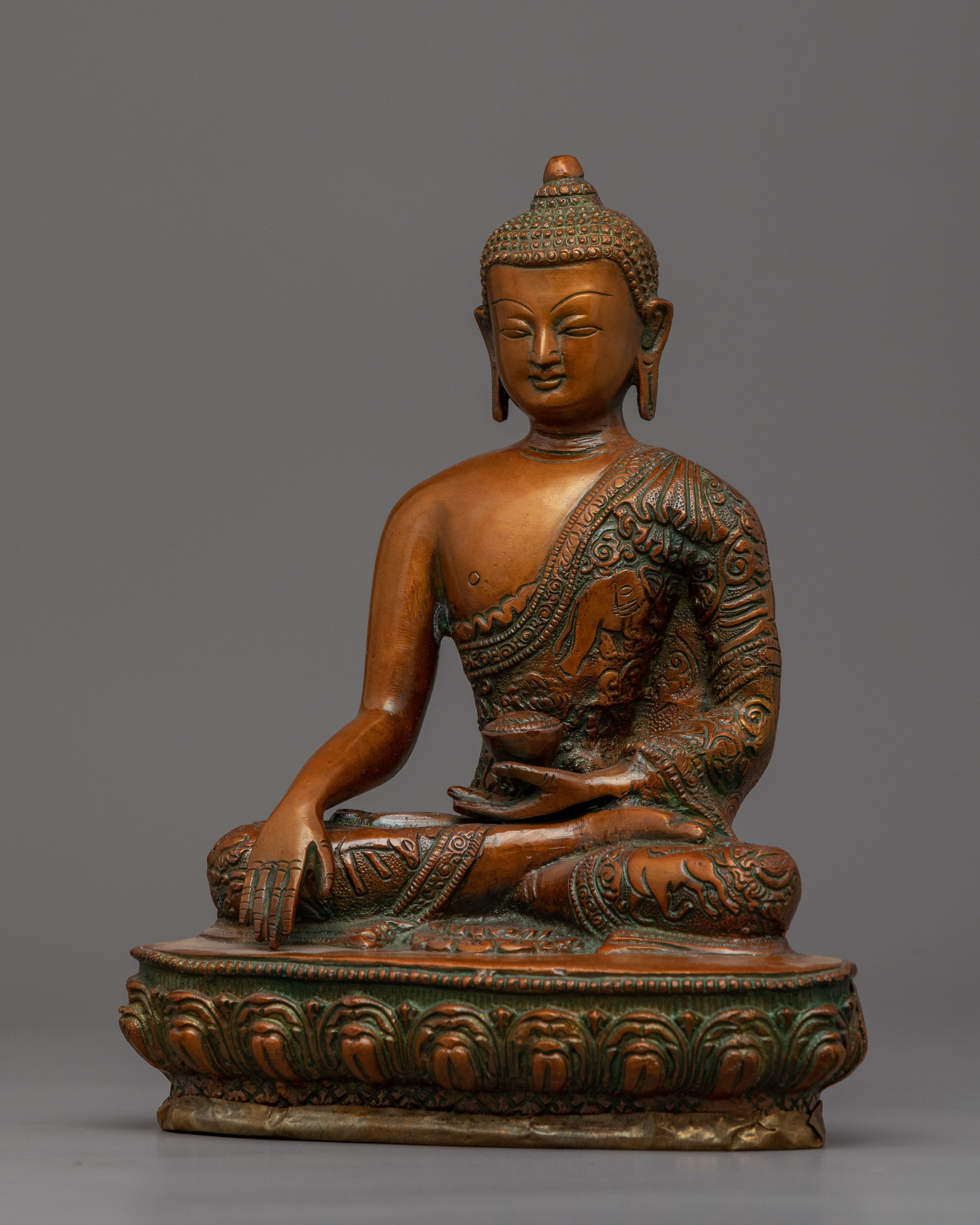 Buddha Shakyamuni Sculpture | Traditional Handcrafted Buddhist Statue