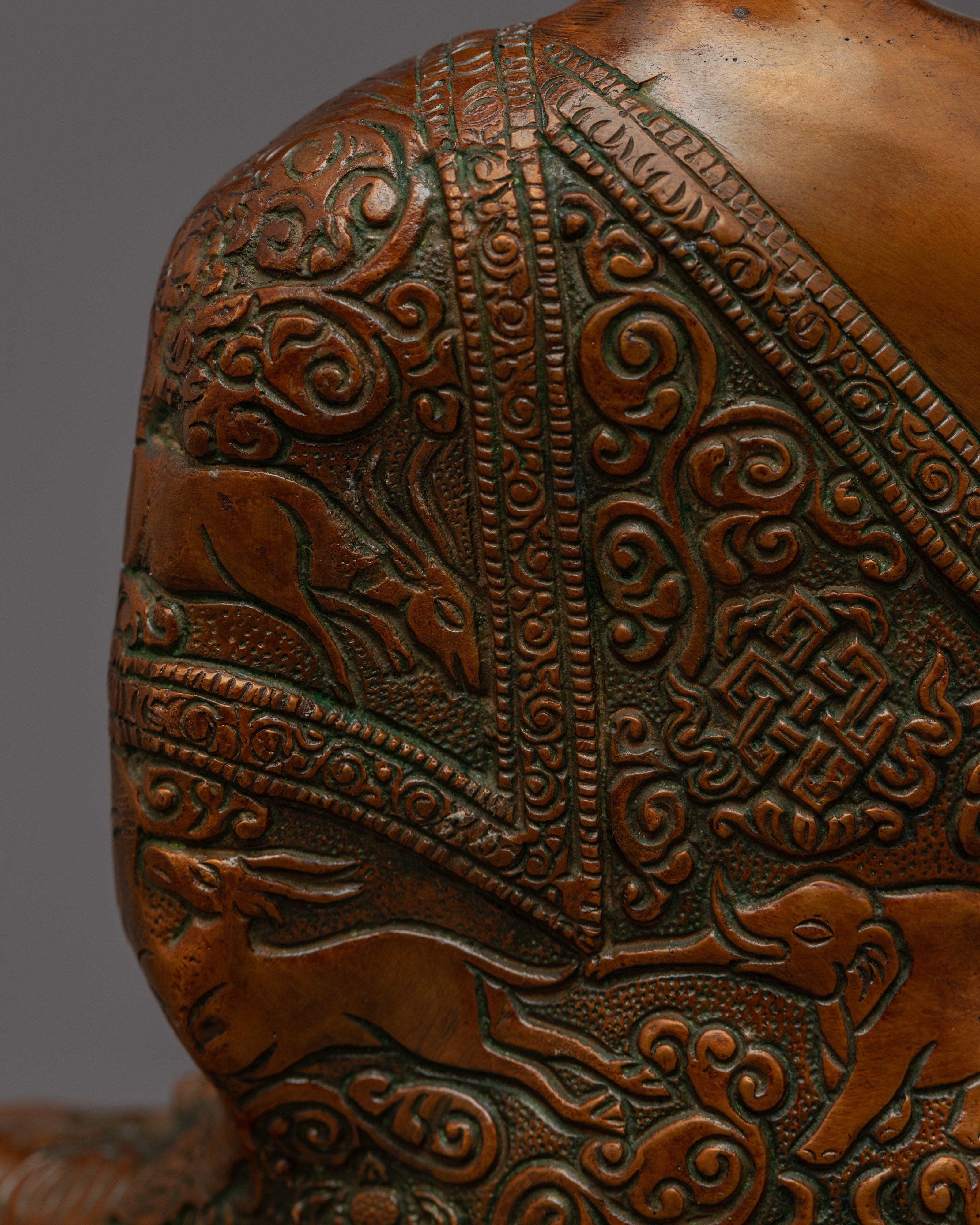 Buddha Shakyamuni Sculpture | Traditional Handcrafted Buddhist Statue