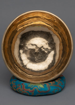 Shiny Carving Singing Bowl | Tibetan Artwork