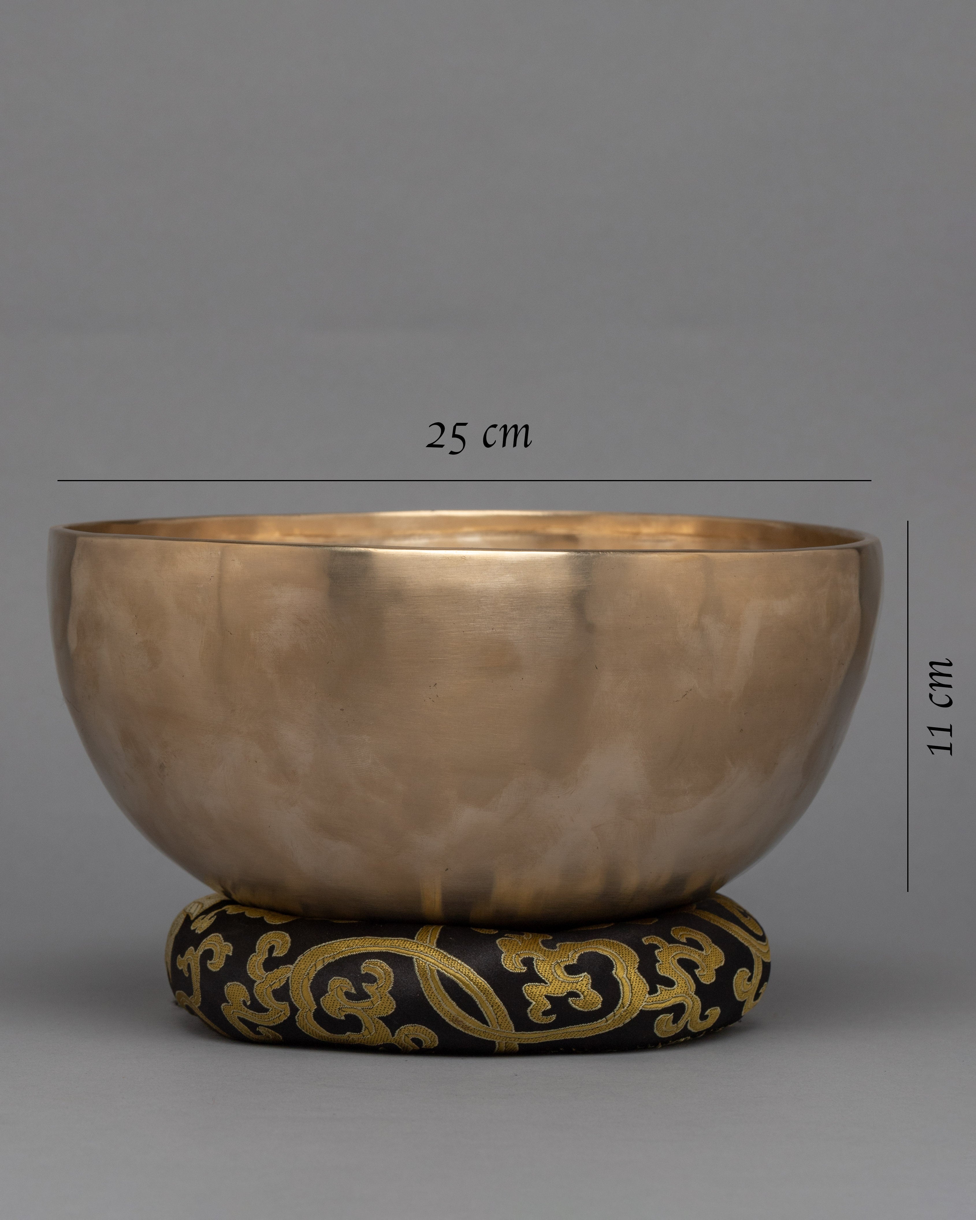 Plane Singing Bowls Meditation Practice by the Sound Produced | D3 Frequency