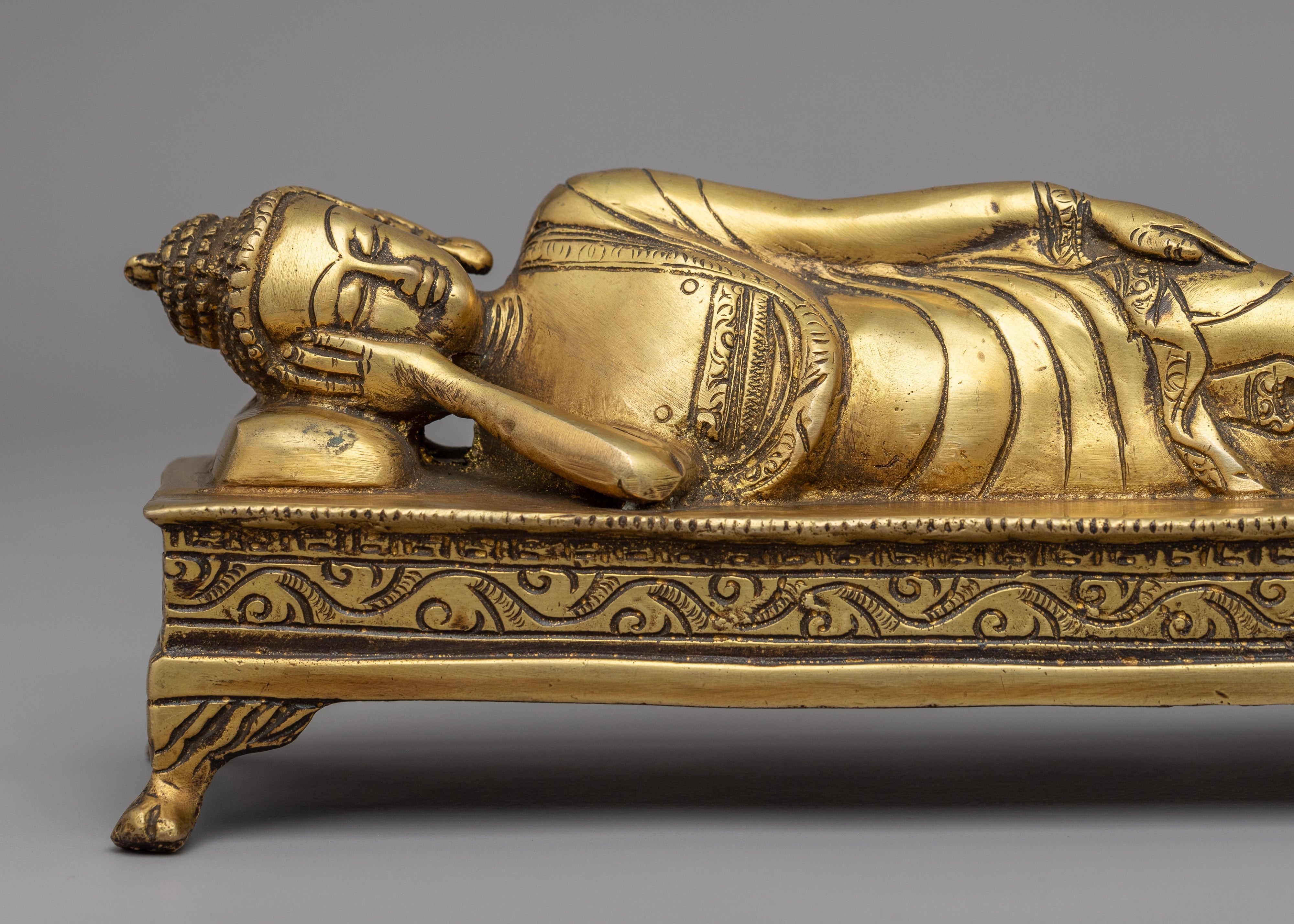 Traditional Hand-Craved Sleeping Buddha Statue | Historical Buddha Reclining Posture Artwork