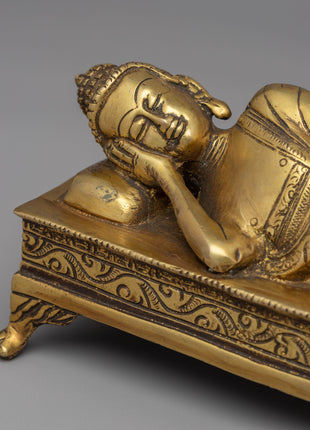 Traditional Hand-Craved Sleeping Buddha Statue | Historical Buddha Reclining Posture Artwork