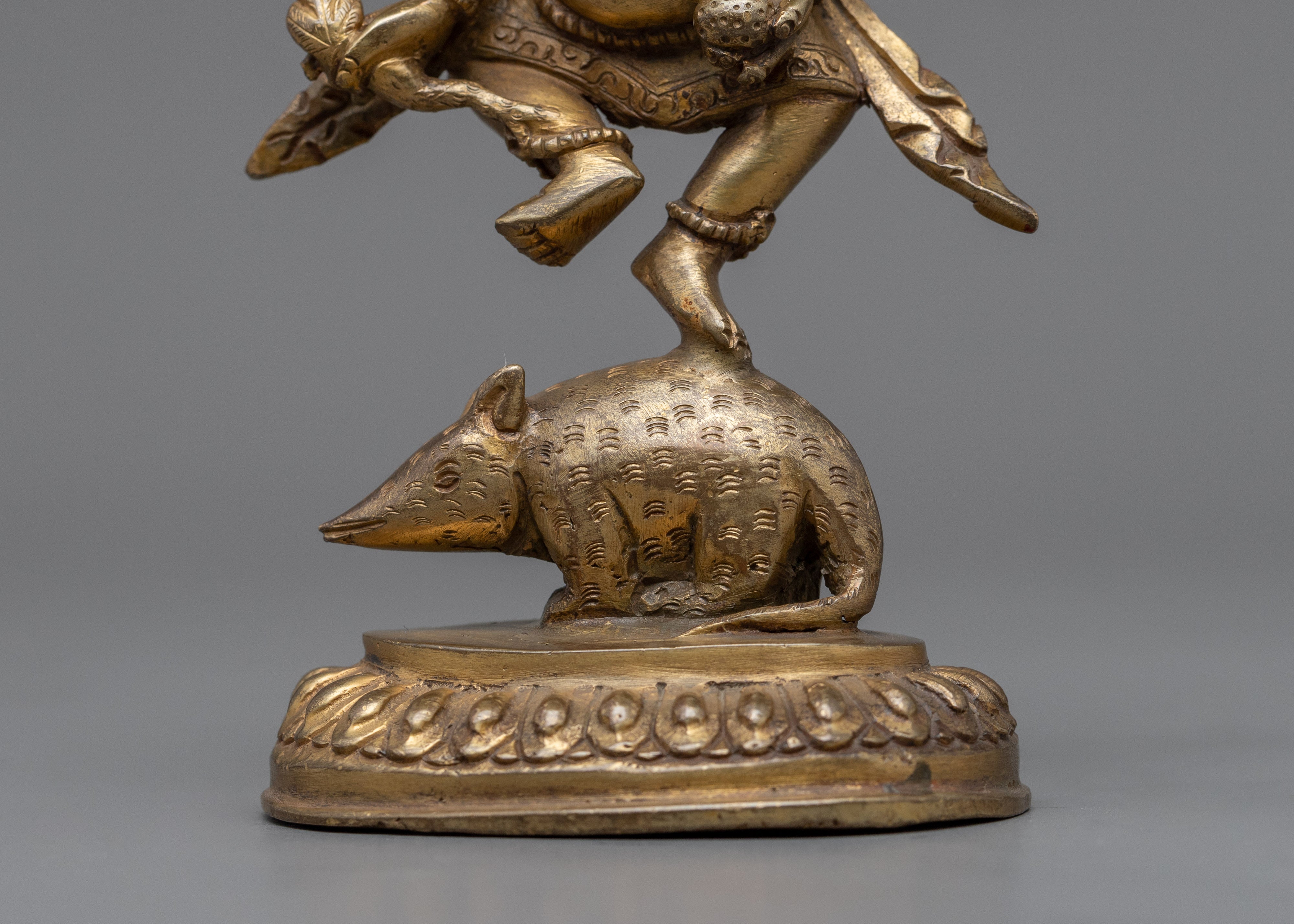 Statue for Ganesh Aarti | Himalyan Art Work