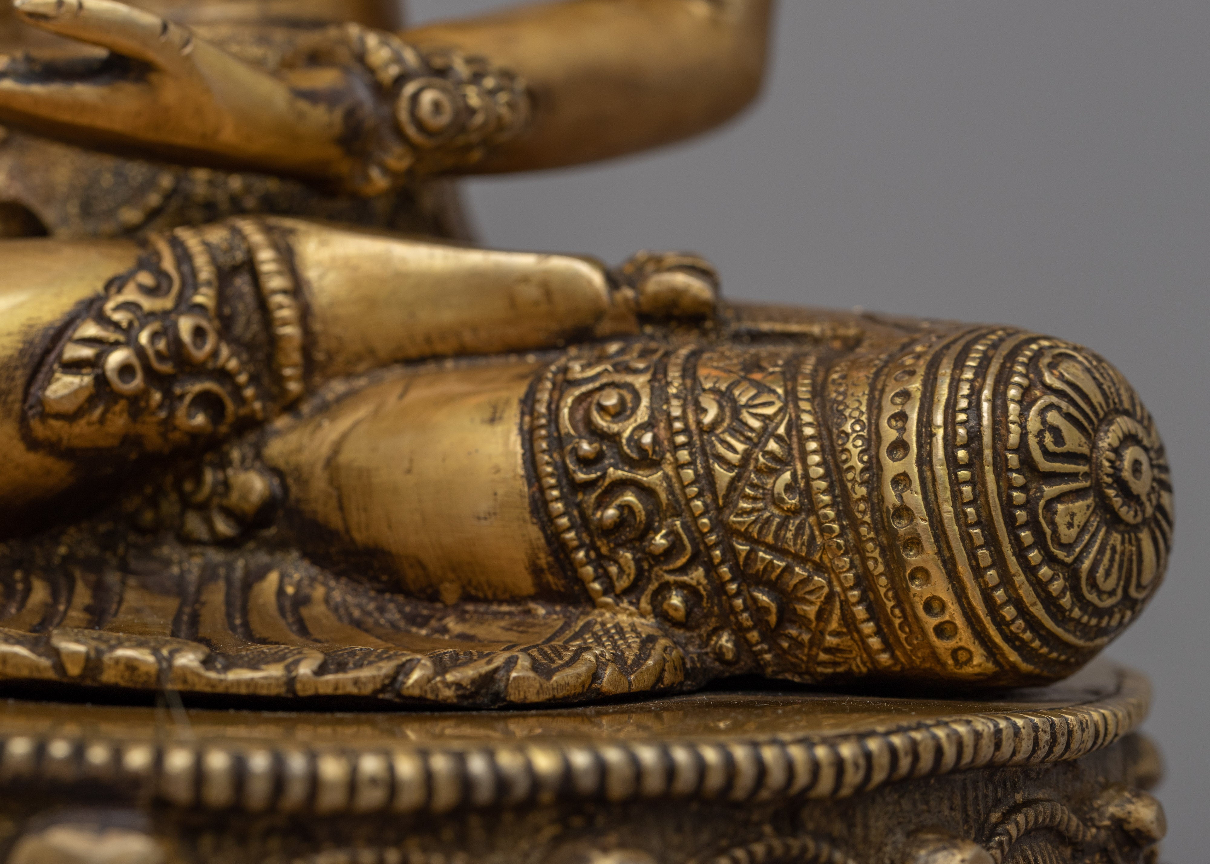 Meditating Buddha Statue | Crowned Shakyamuni Buddha