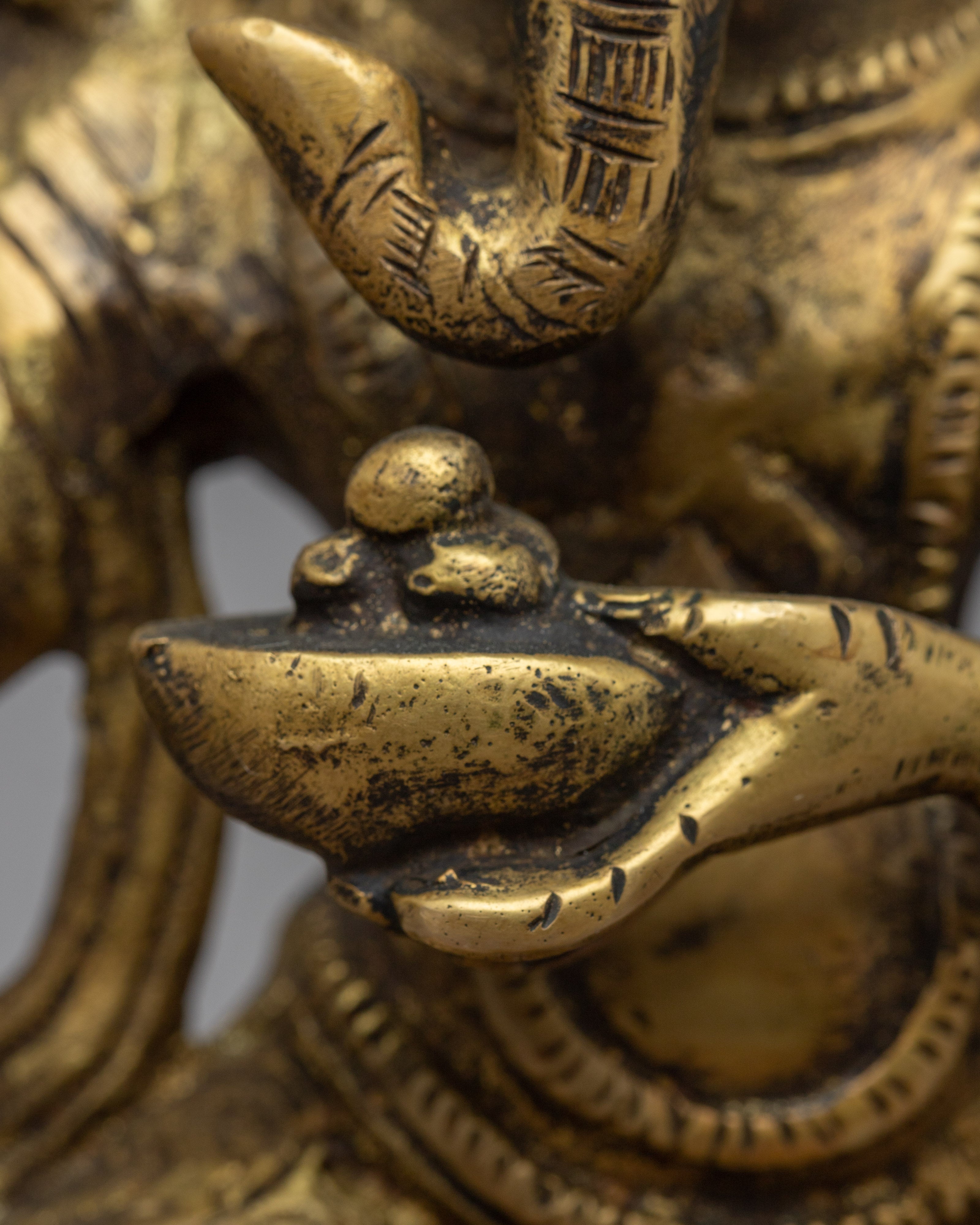Brass Ganesh Statue | Auspicious Figure for Success and Blessings