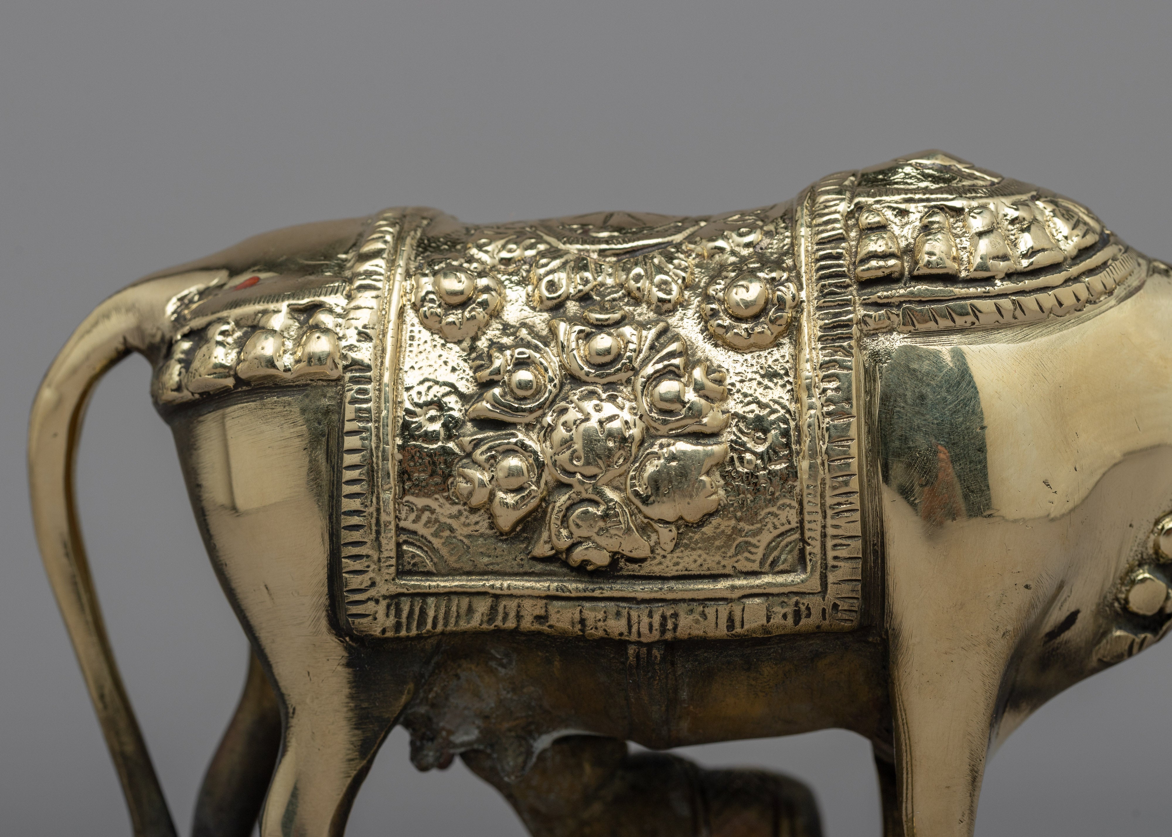 Cow Statue Decor | Brass Statue For Decor