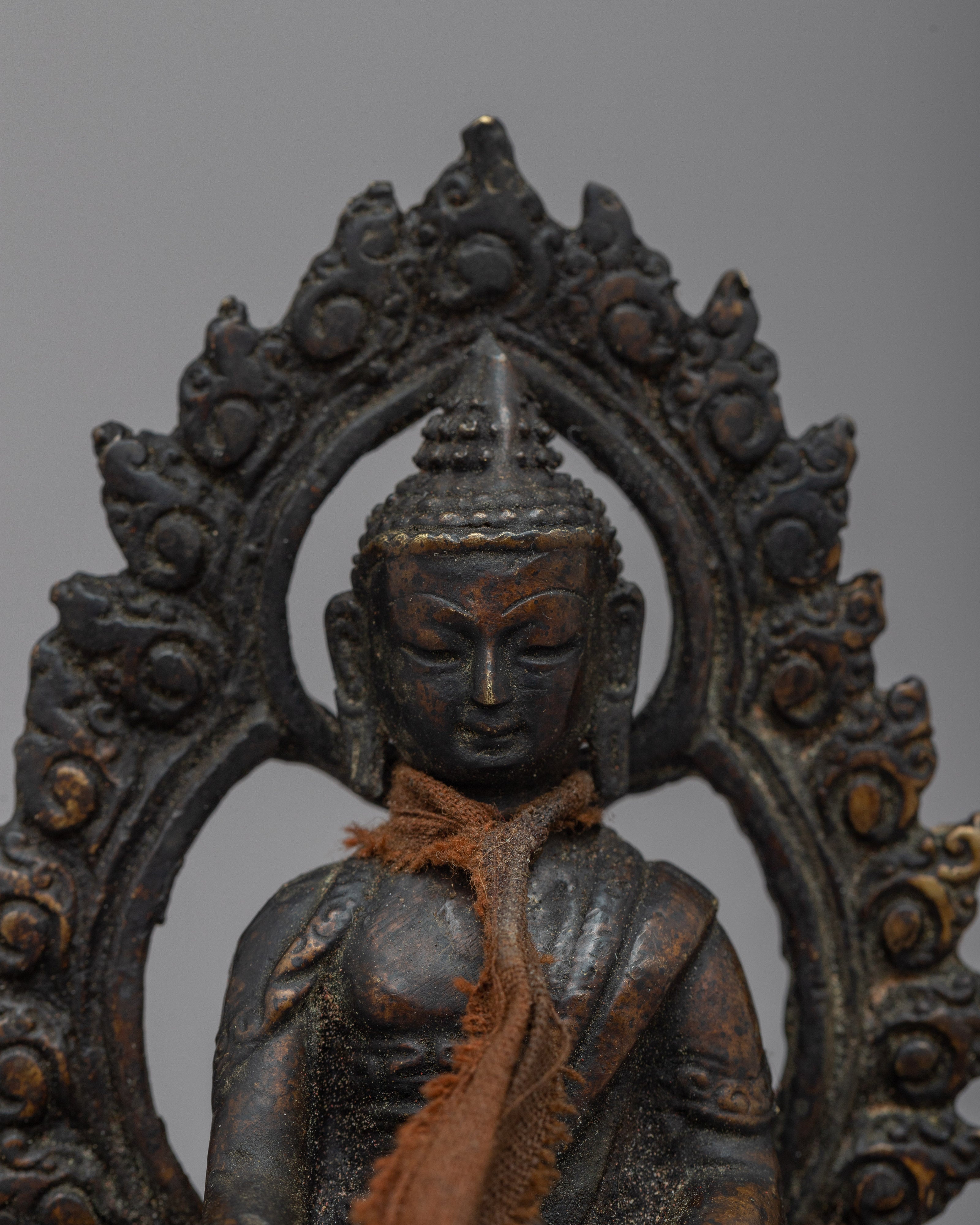 The Buddha Shakyamuni Statue |  Experience Enlightenment with the Buddha Statue