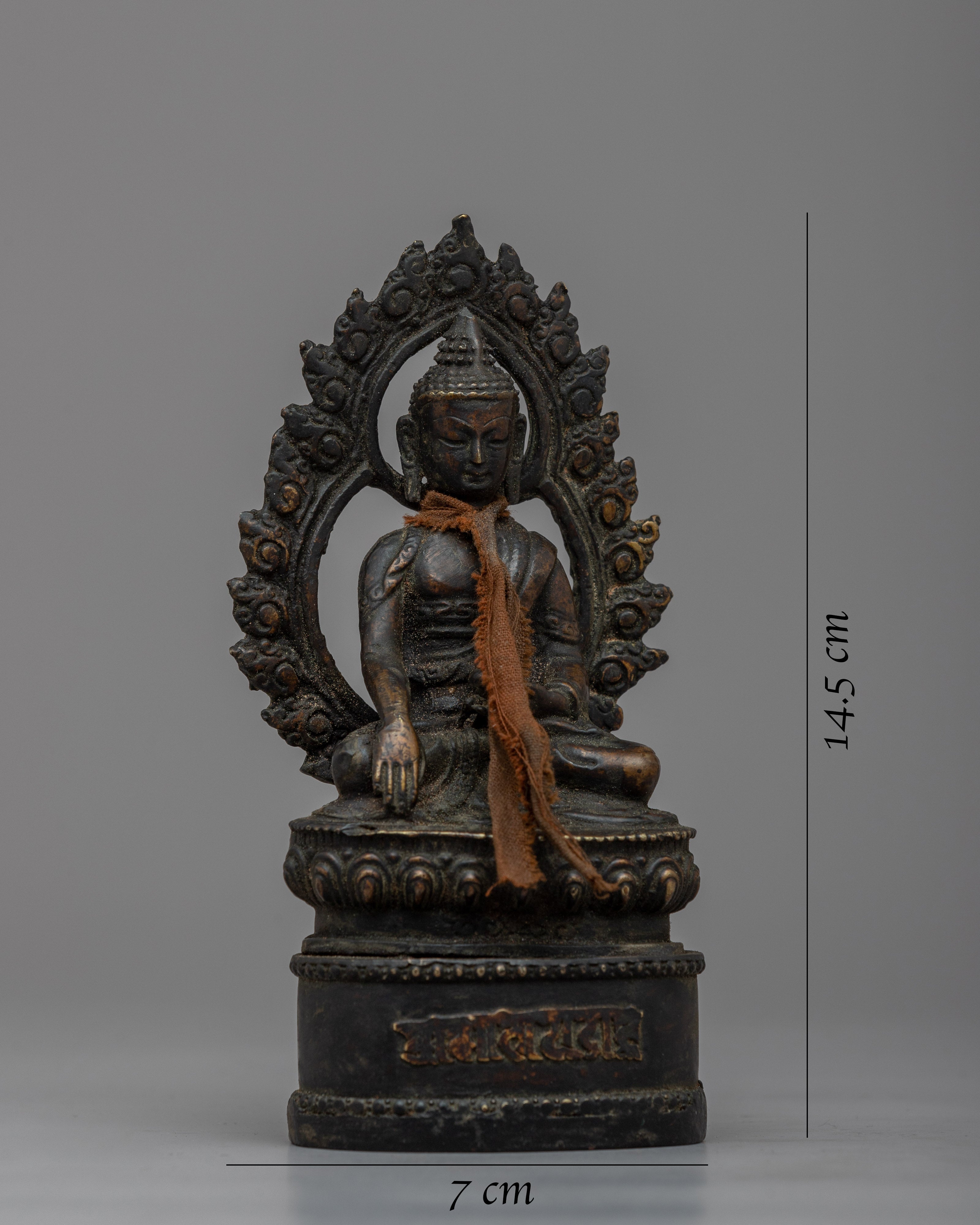 The Buddha Shakyamuni Statue |  Experience Enlightenment with the Buddha Statue