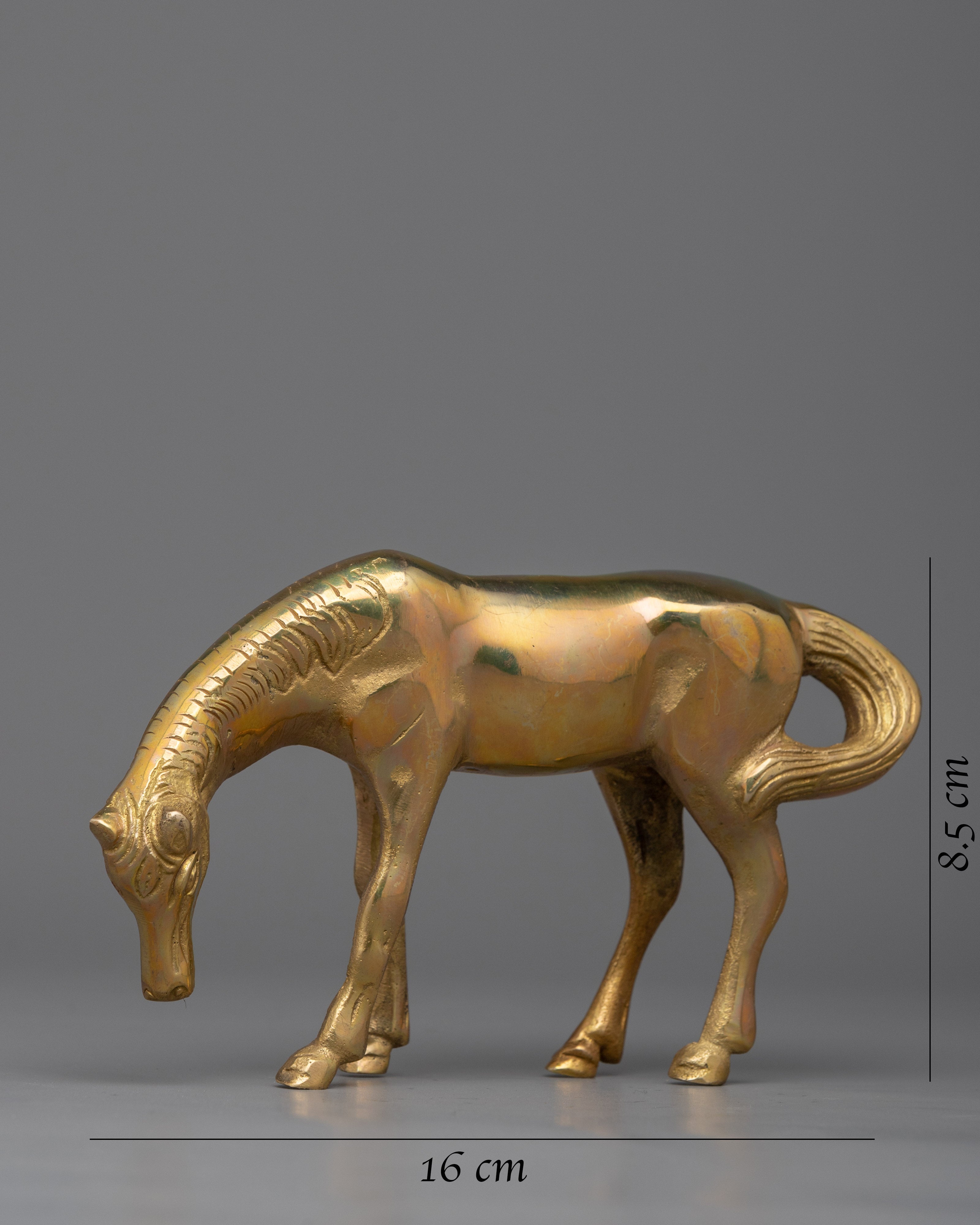 Exquisite Horse Statue for Home Décor and Collectors | Stunning Brass Sculpture
