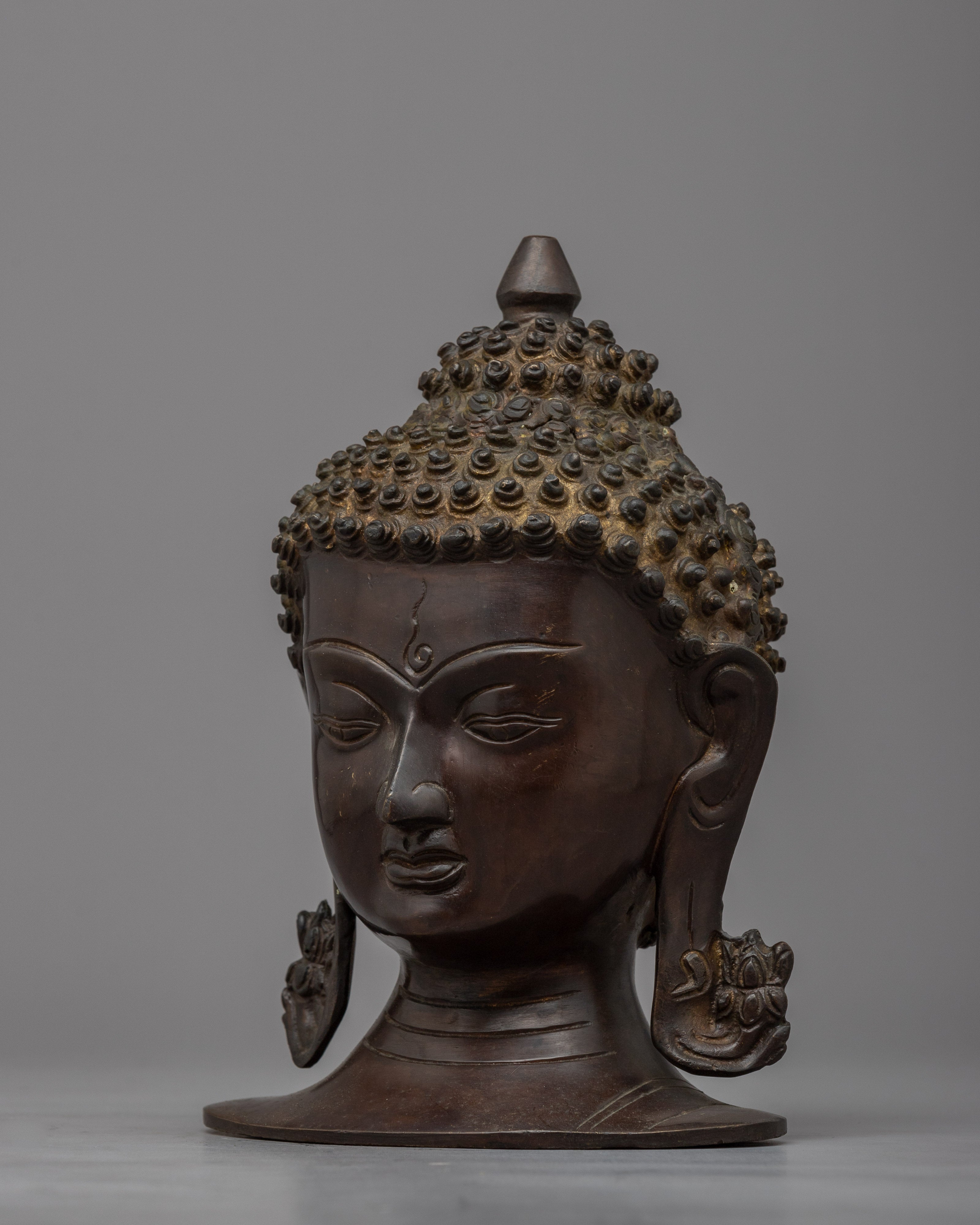 Buddha Head Decoration | Serene Buddha Head for Meditation Room or Yoga Studio
