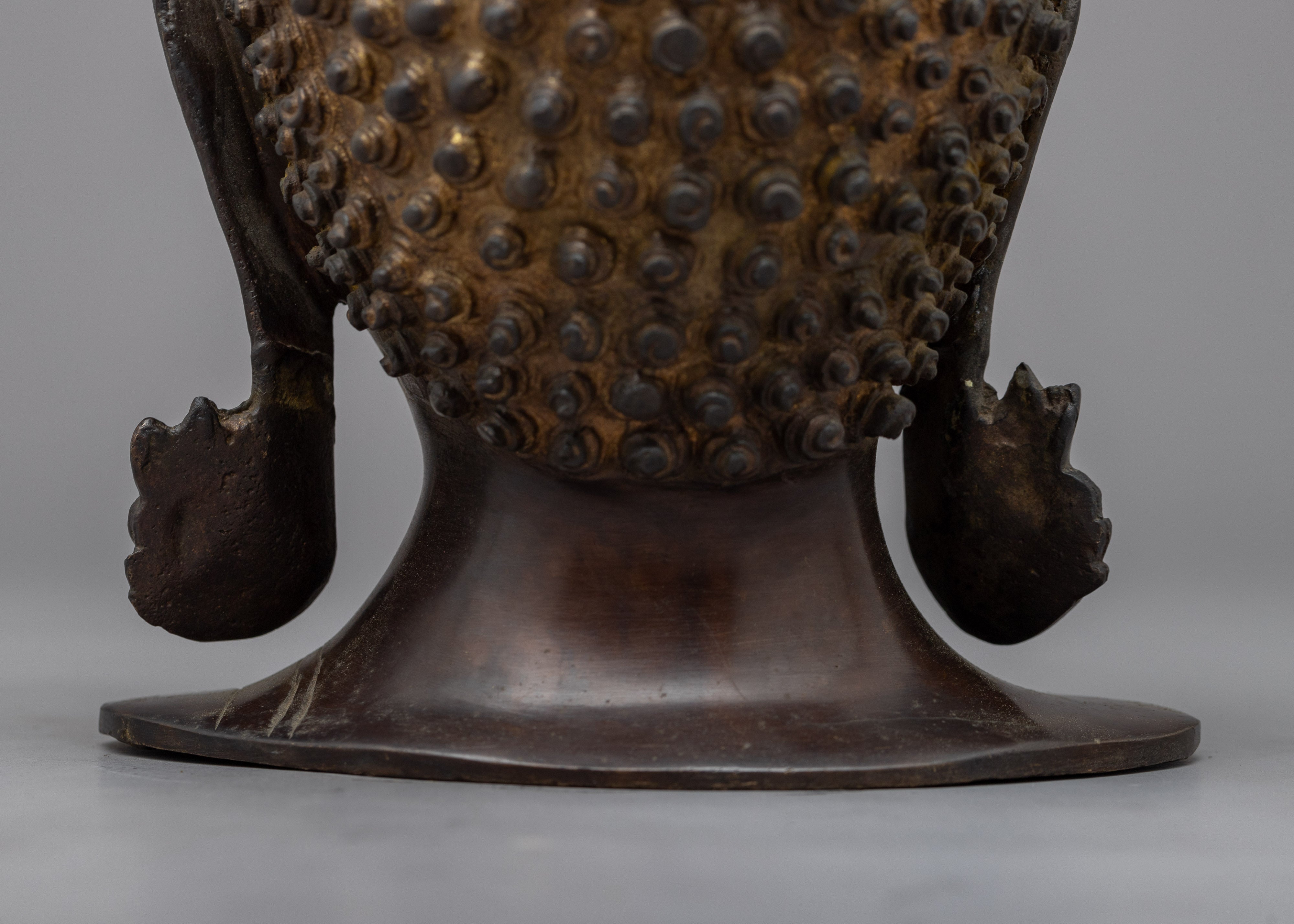 Buddha Head Decoration | Serene Buddha Head for Meditation Room or Yoga Studio