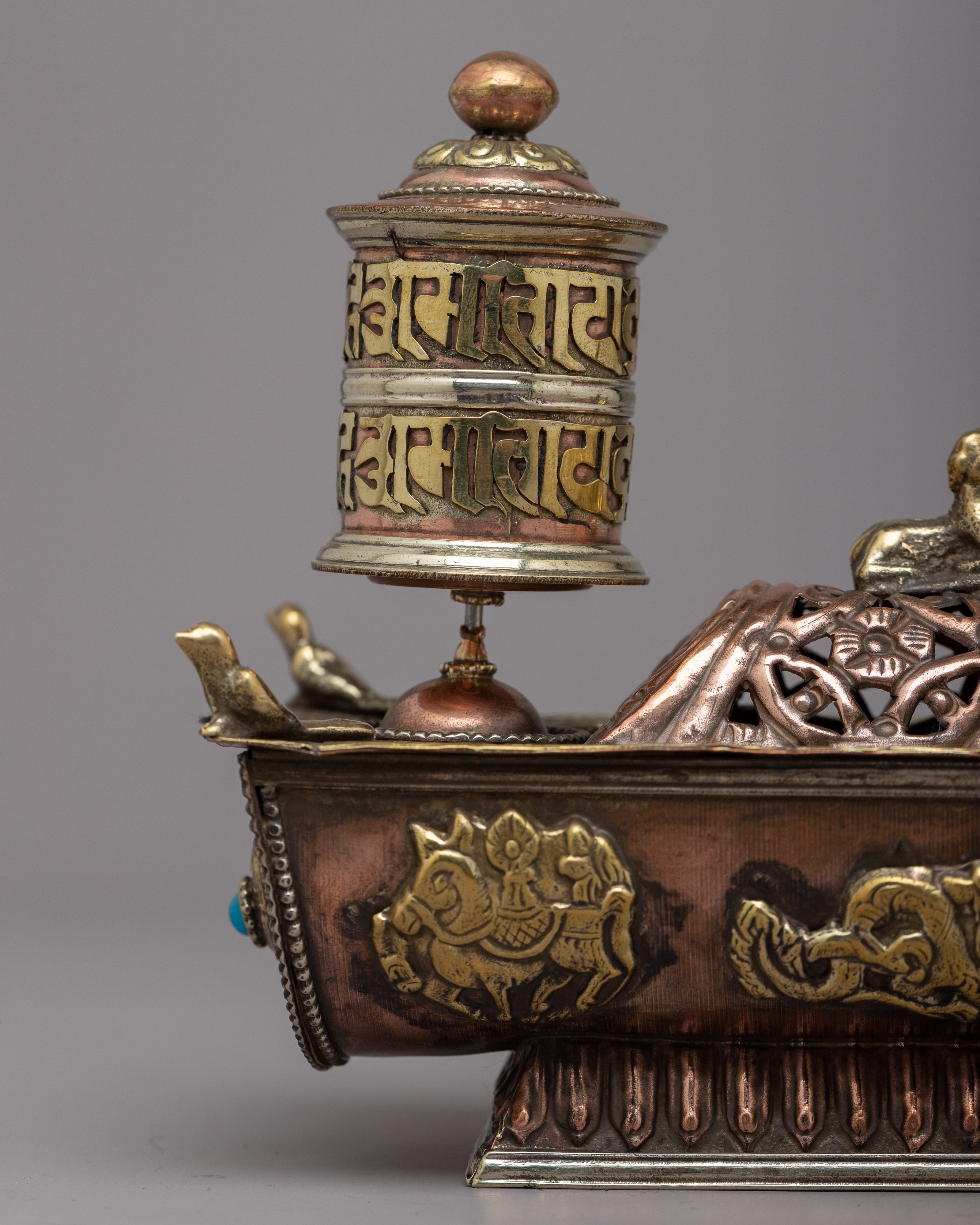 Prayer Wheel with Incense Burner | Enhancing Your Spiritual Atmosphere