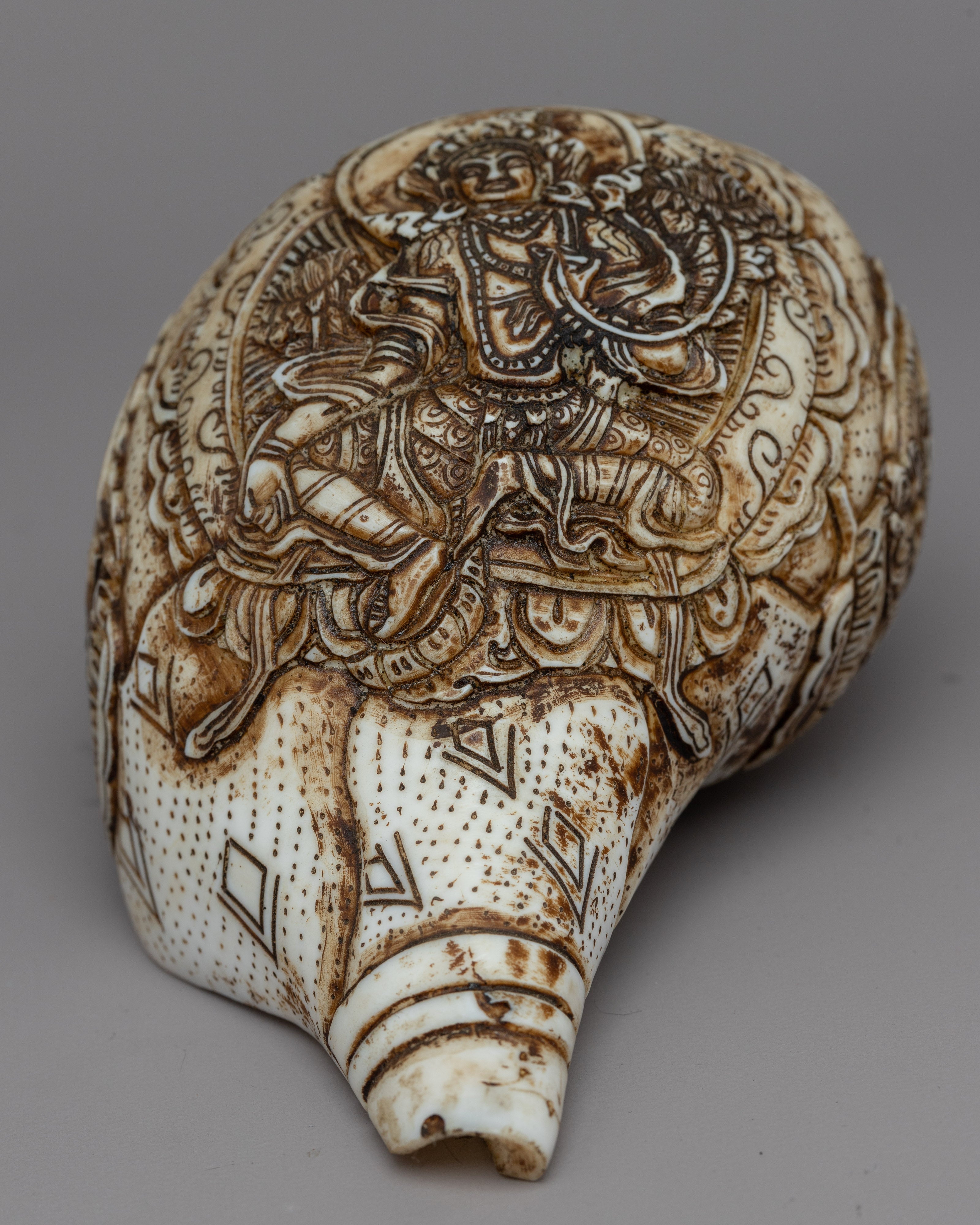 Green Tara Cronch Shell | Amplify Your Spiritual Connection