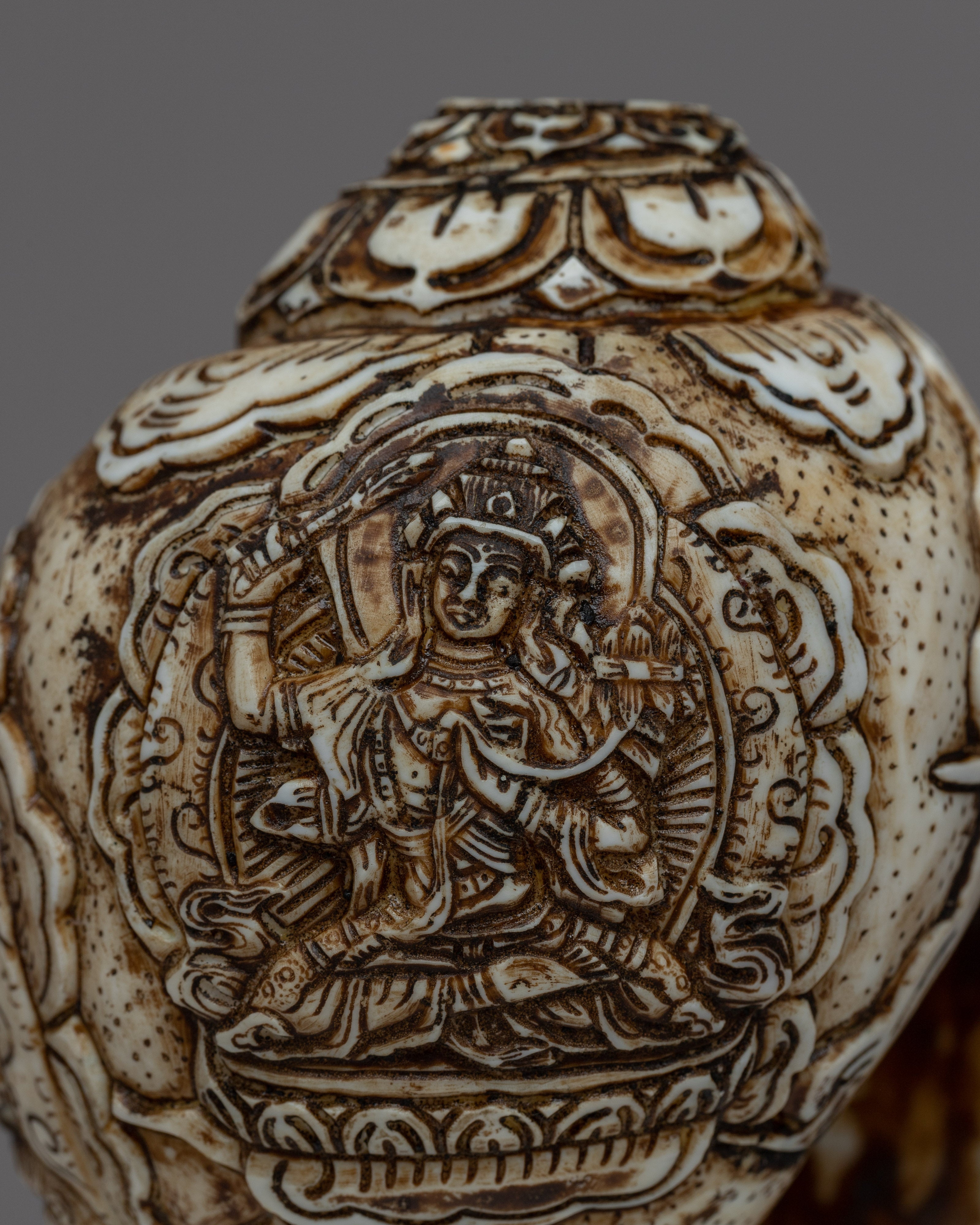 Green Tara Cronch Shell | Amplify Your Spiritual Connection