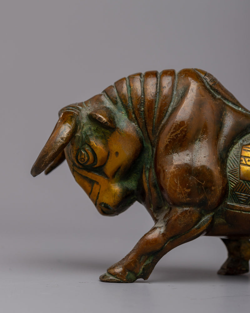 Brass Bull Statue | A Treasure for Animal Lovers