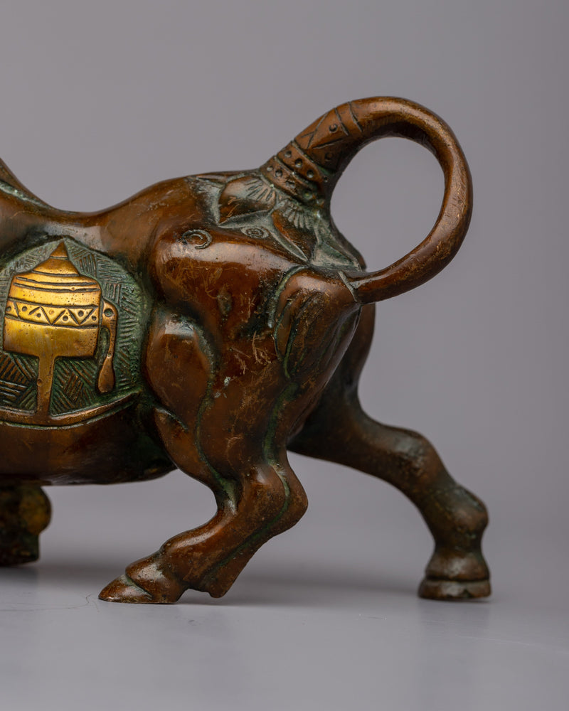 Brass Bull Statue | A Treasure for Animal Lovers