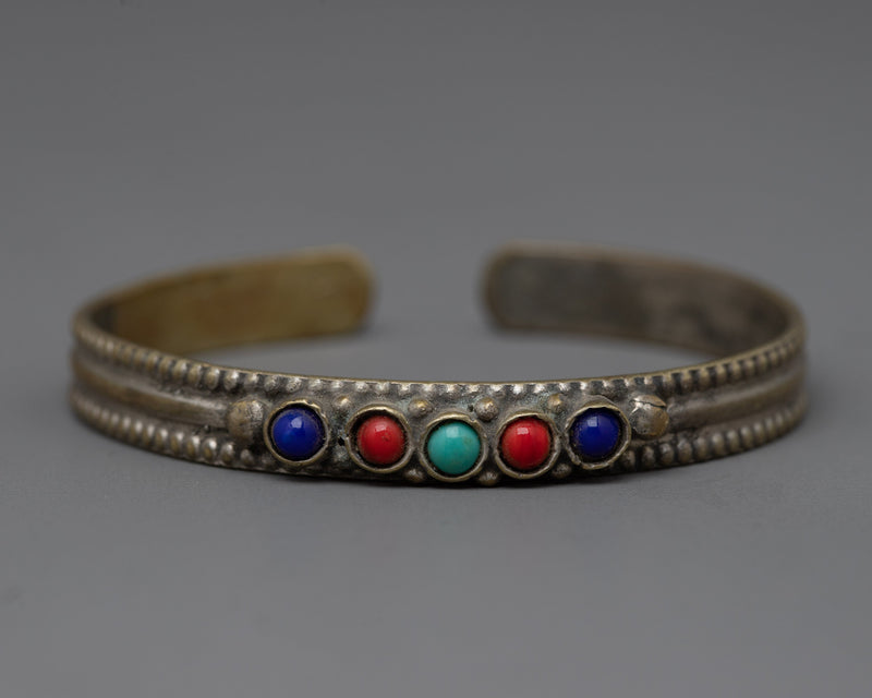 Traditional Silver Bracelet | Elegant & Detailed Handmade Design